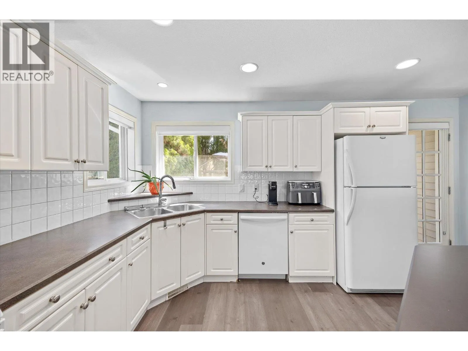 665 Cook Road Unit# 351