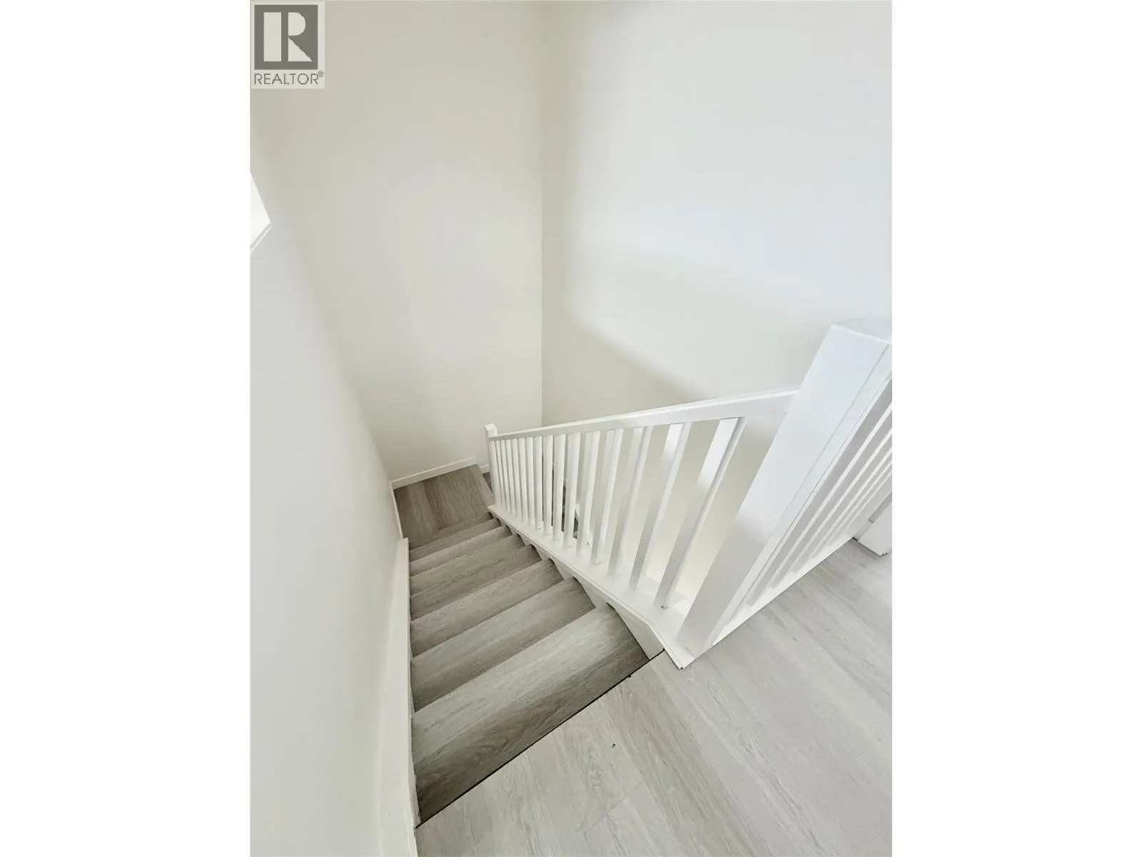937 SPILLWAY Road Unit# 204