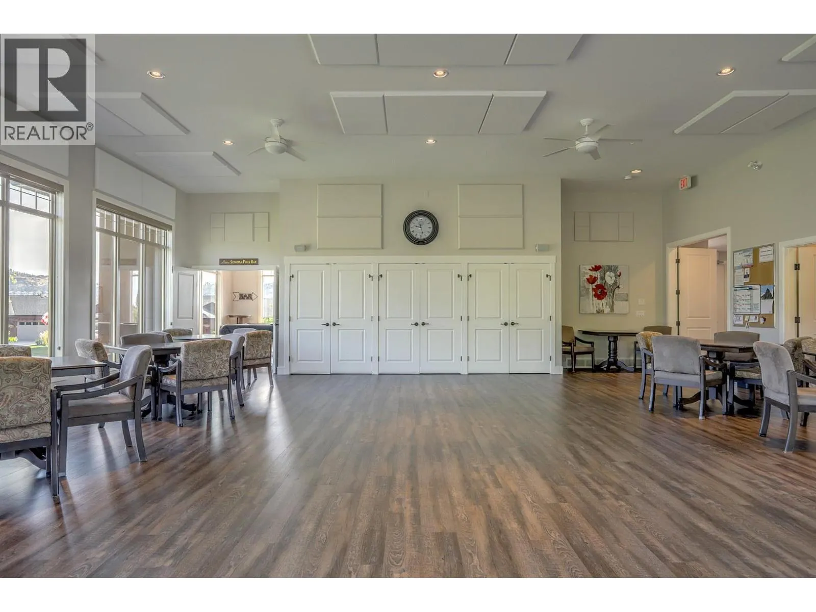 2302 Pine Vista Place