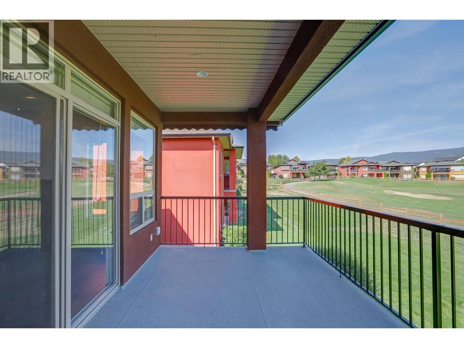 2302 Pine Vista Place