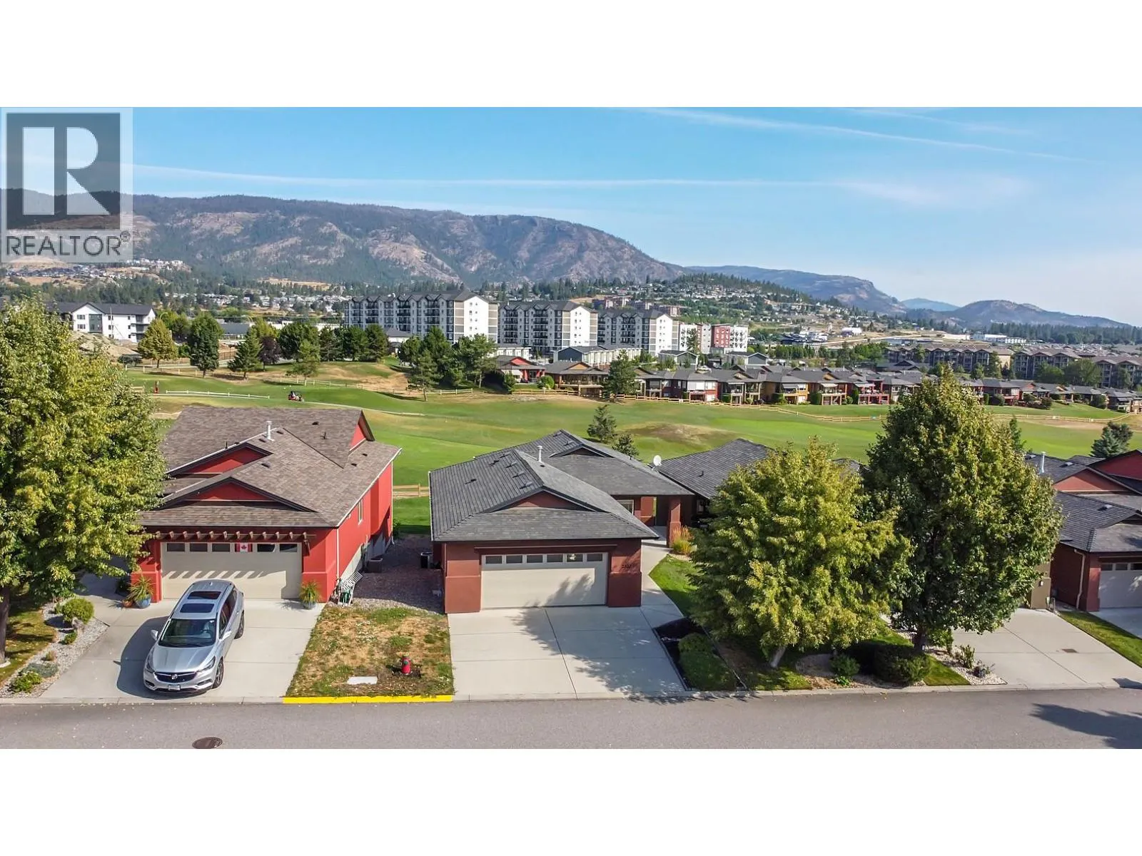 2302 Pine Vista Place