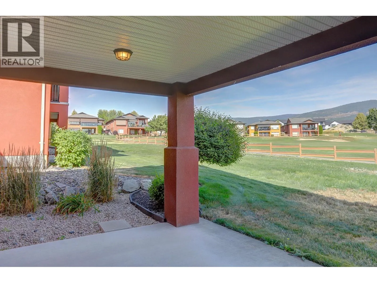2302 Pine Vista Place