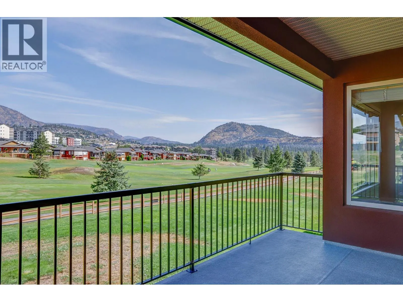 2302 Pine Vista Place