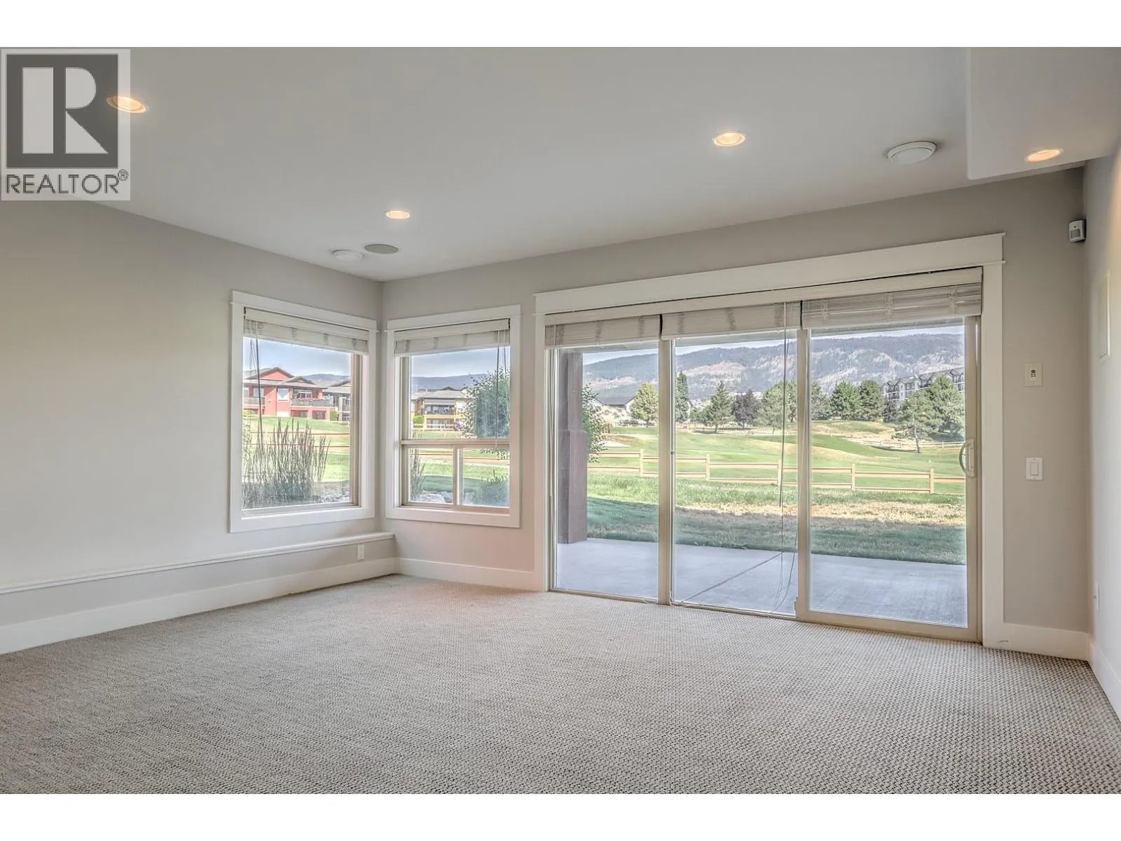 2302 Pine Vista Place