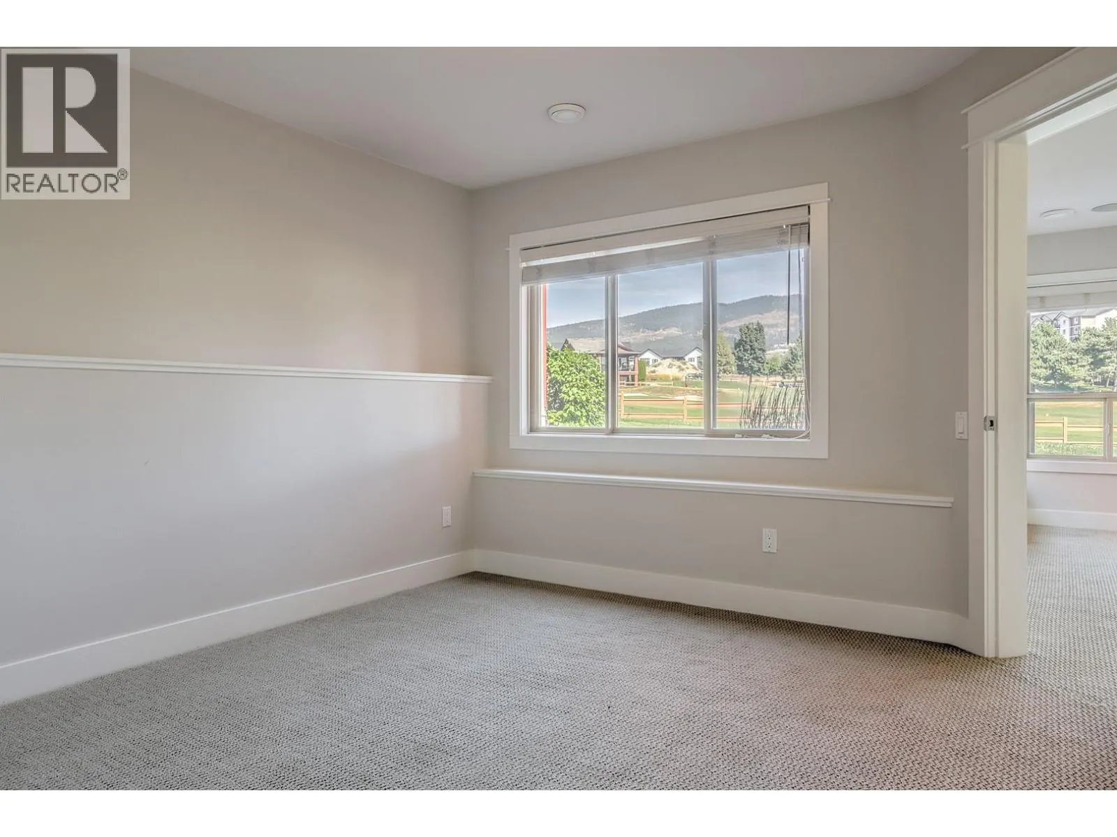 2302 Pine Vista Place