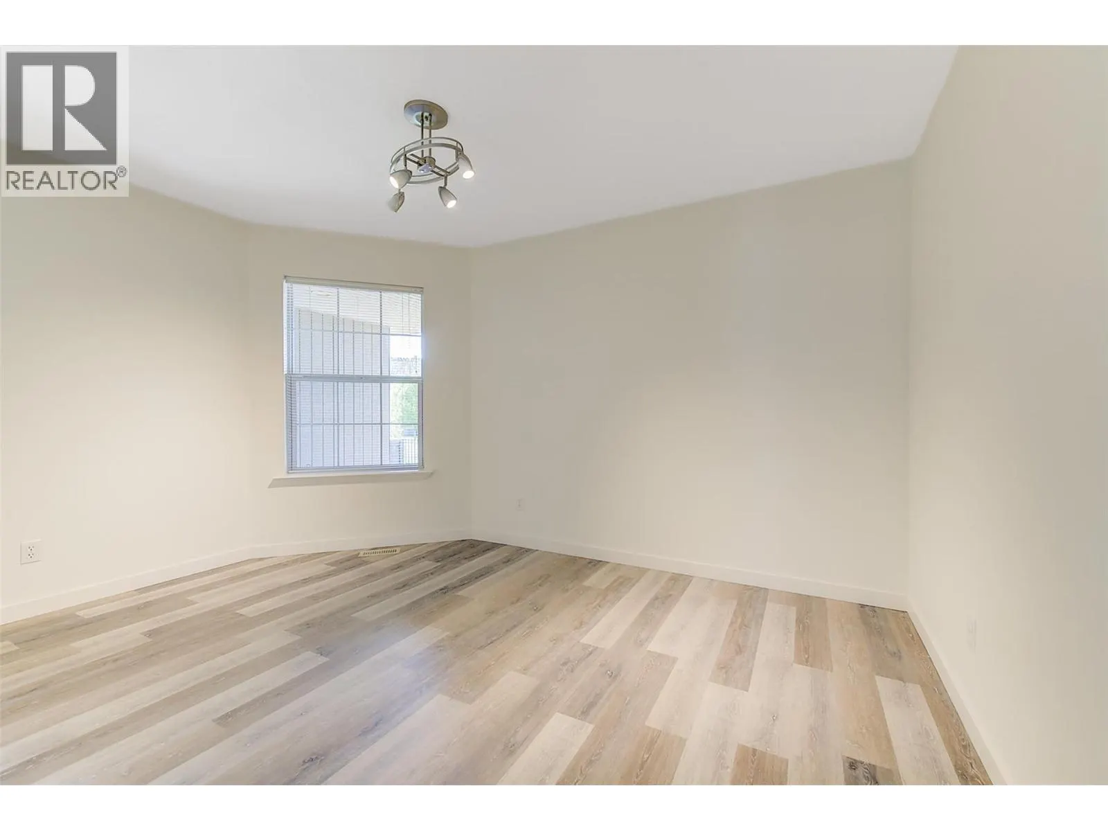 680 Valley Road Unit# 49