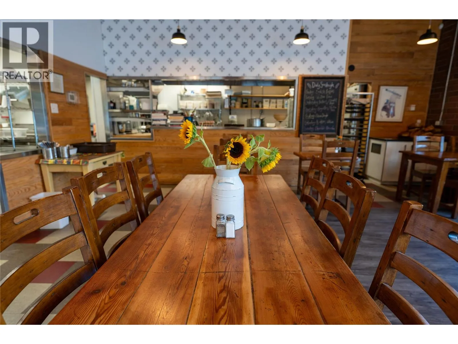 415 Victoria Road Unit# A