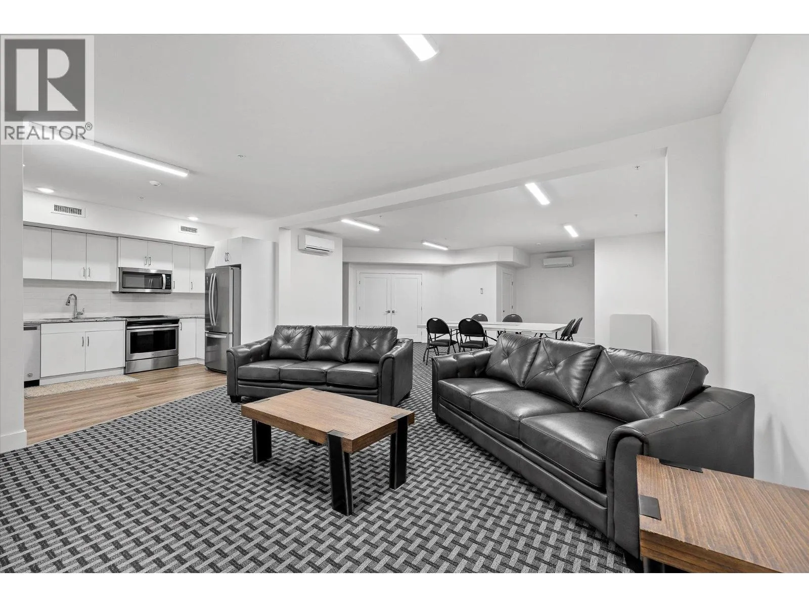 3090 Burtch Road Unit# 216