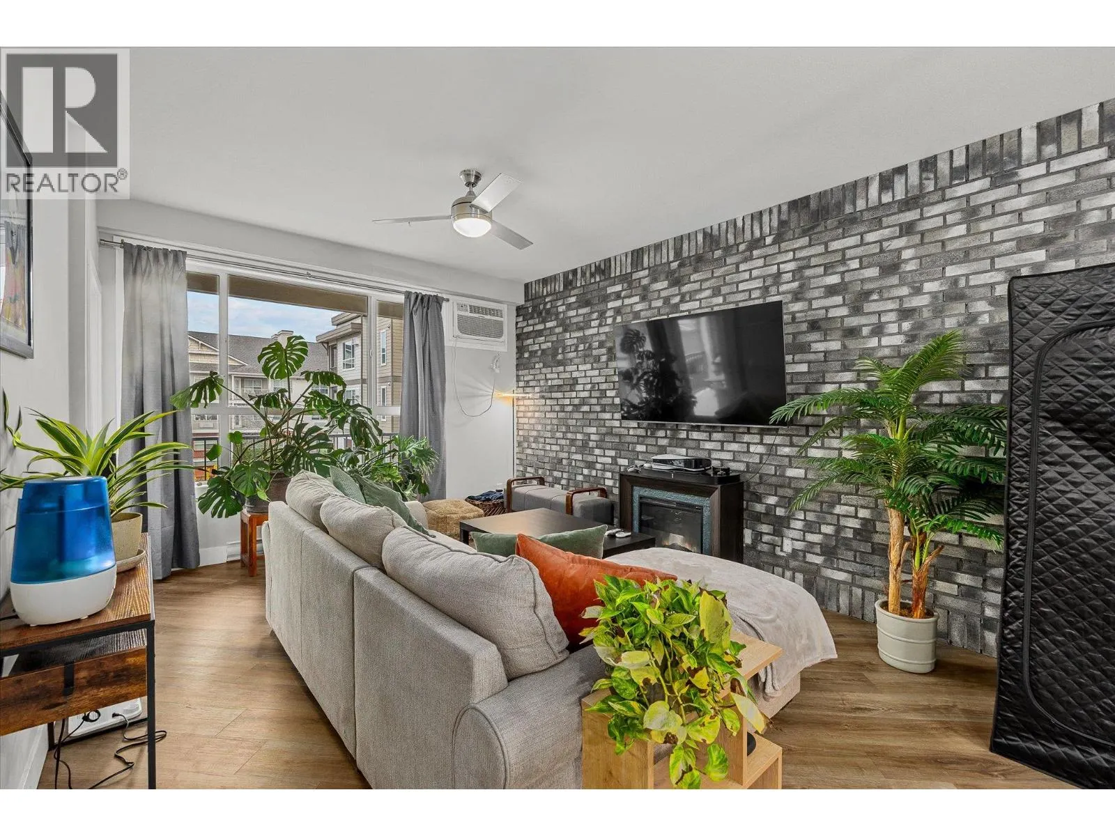 3090 Burtch Road Unit# 216