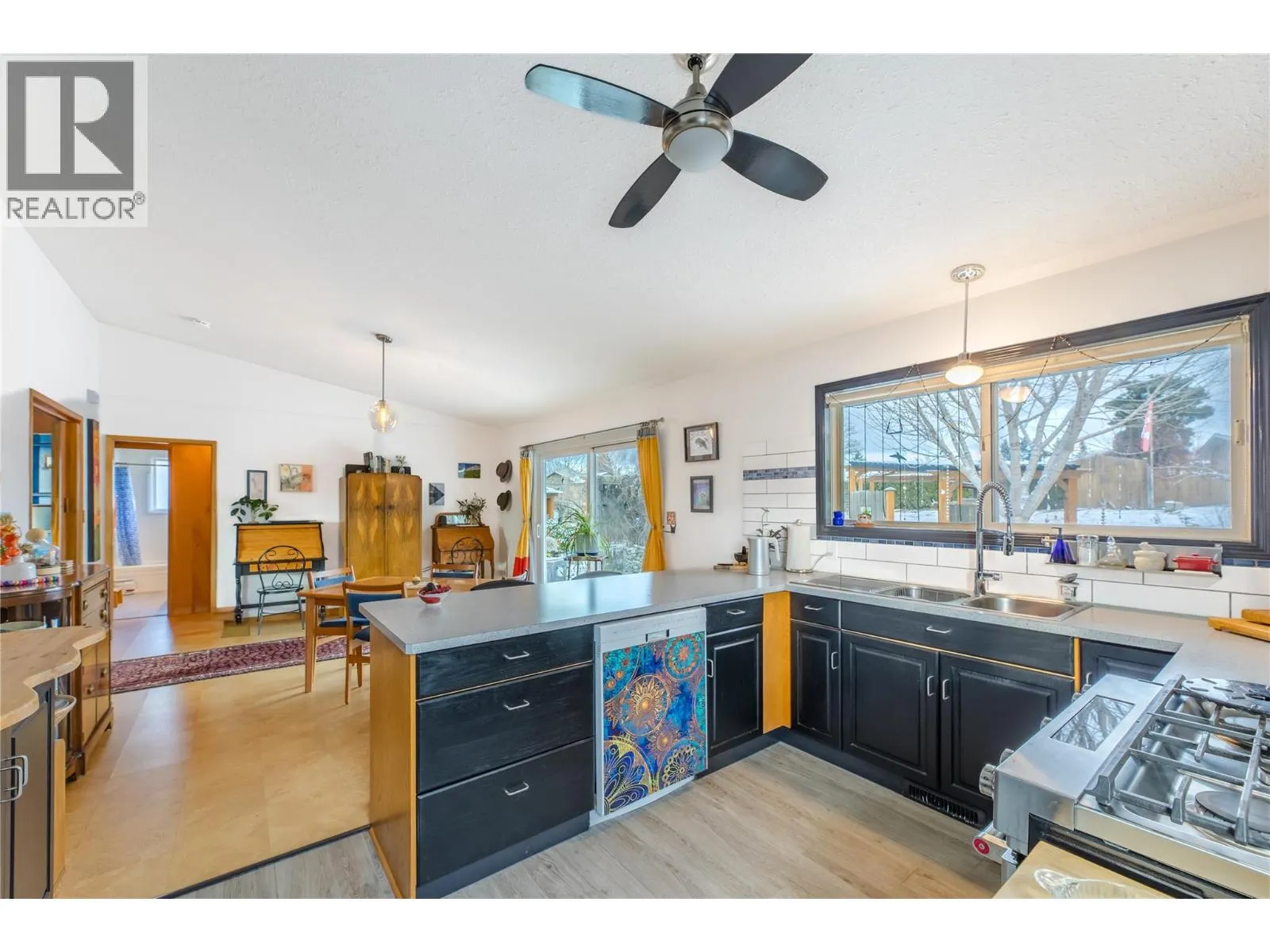 199 Walden Crescent