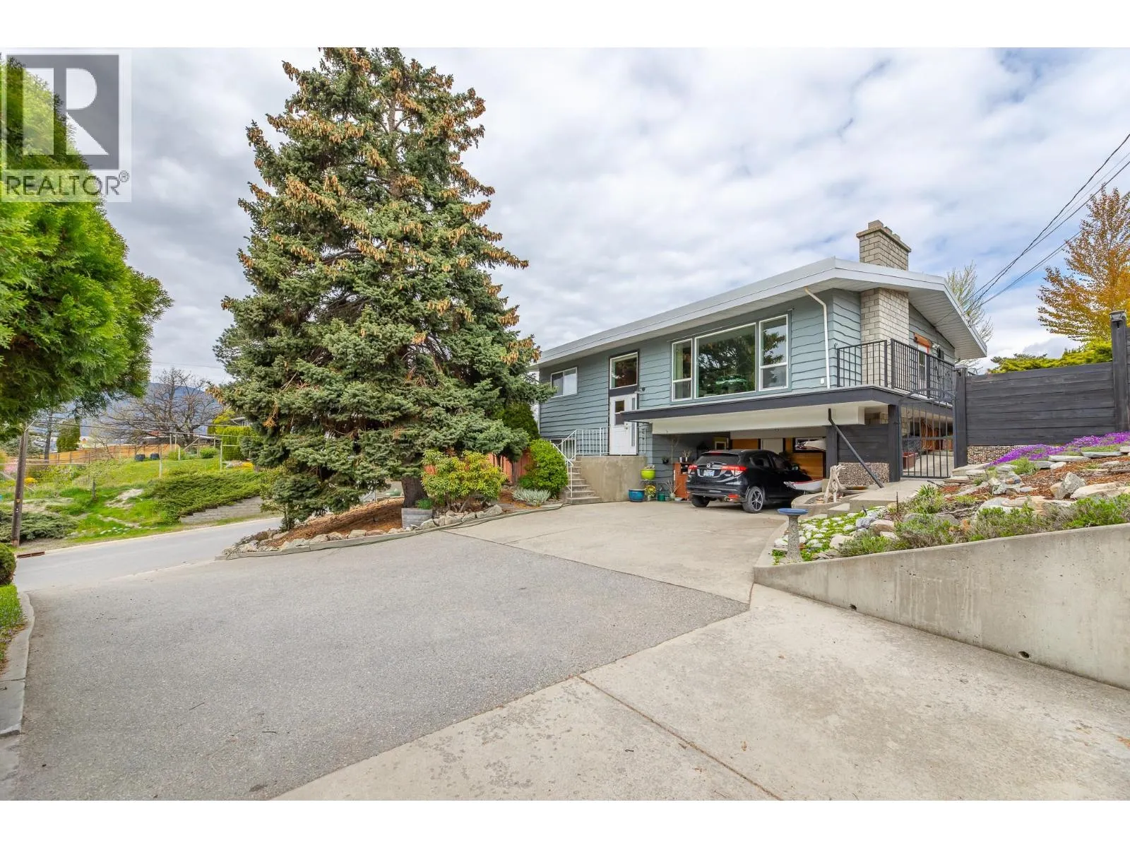 199 Walden Crescent