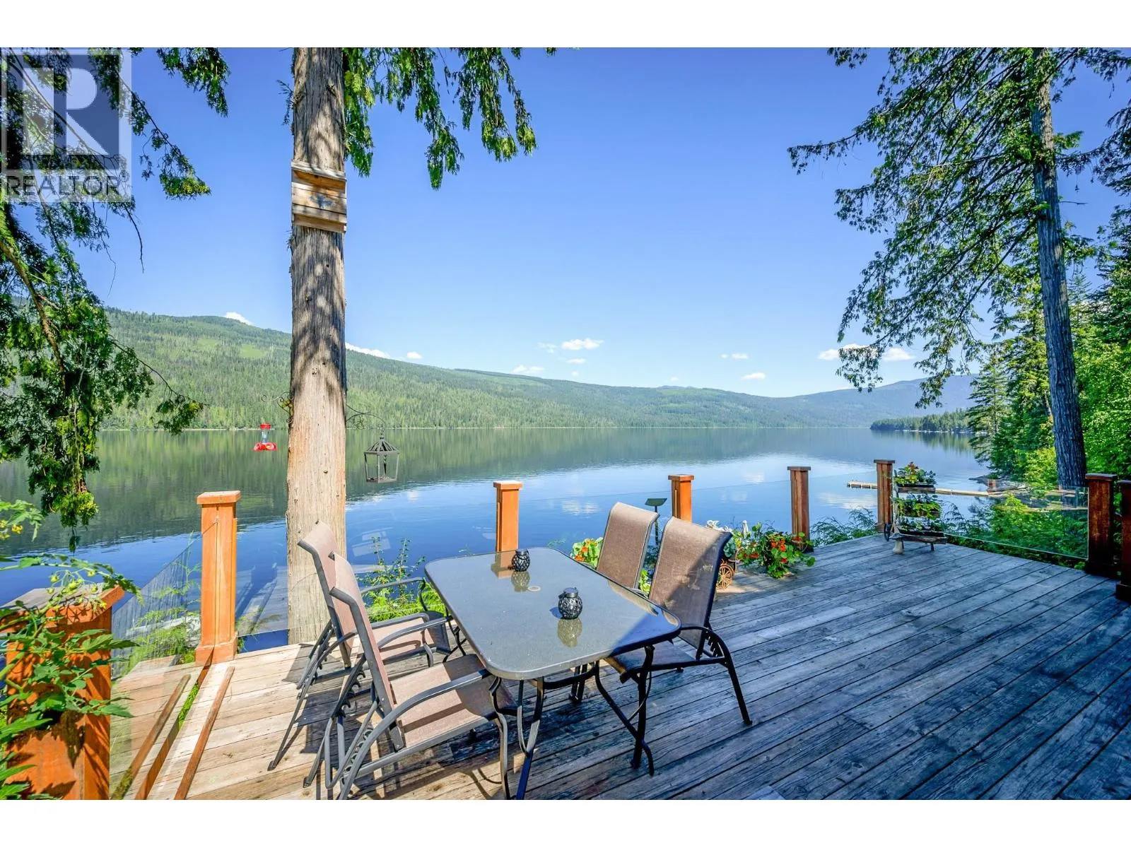 5289 EAST BARRIERE LAKE FS Road