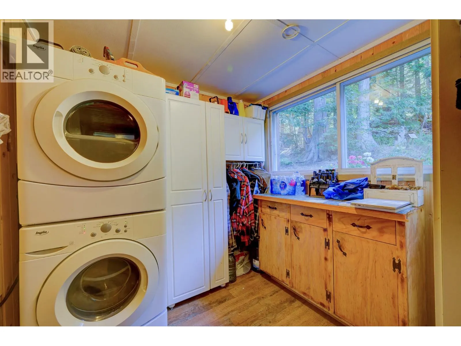 5289 EAST BARRIERE LAKE FS Road