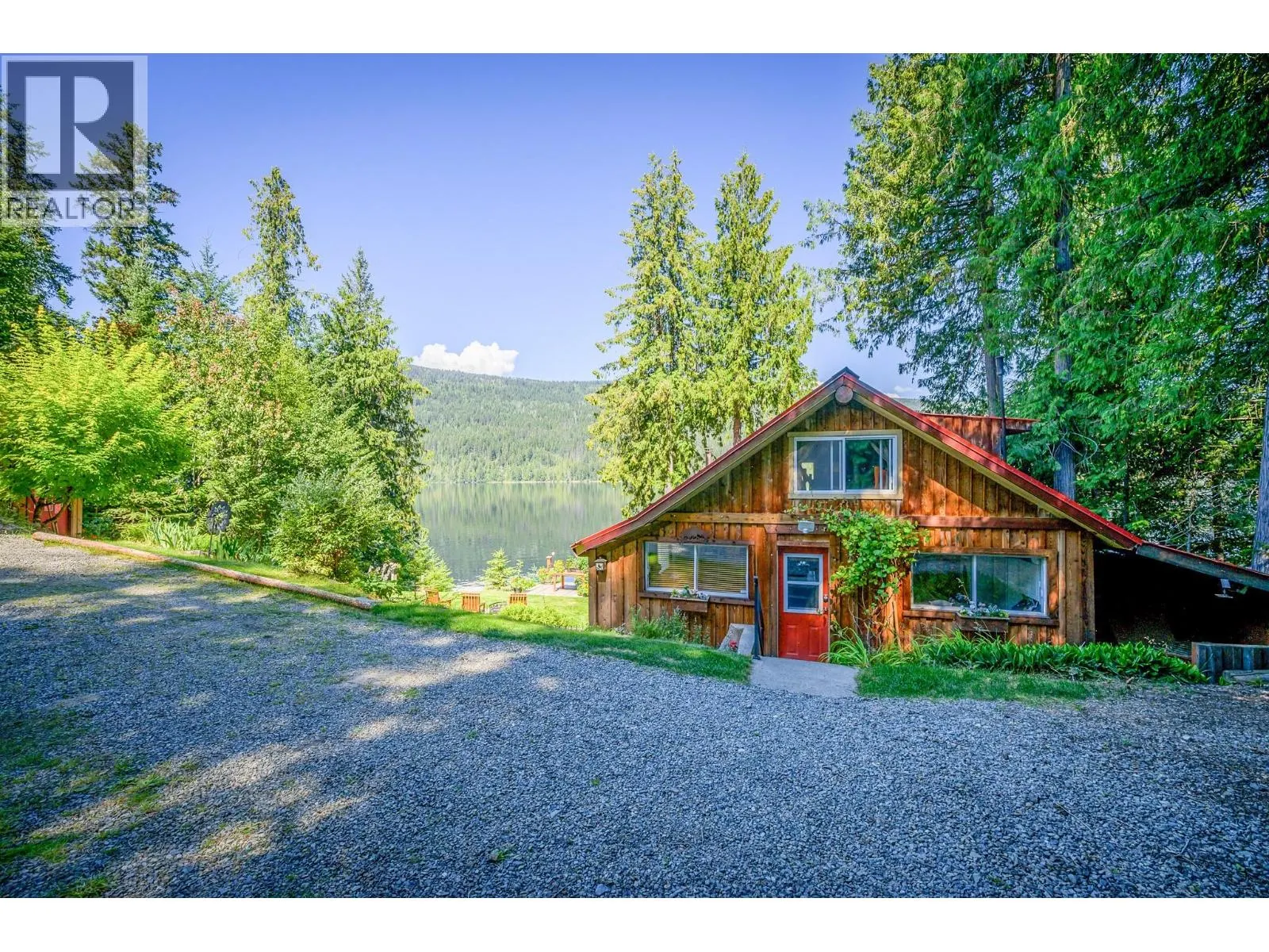 5289 EAST BARRIERE LAKE FS Road