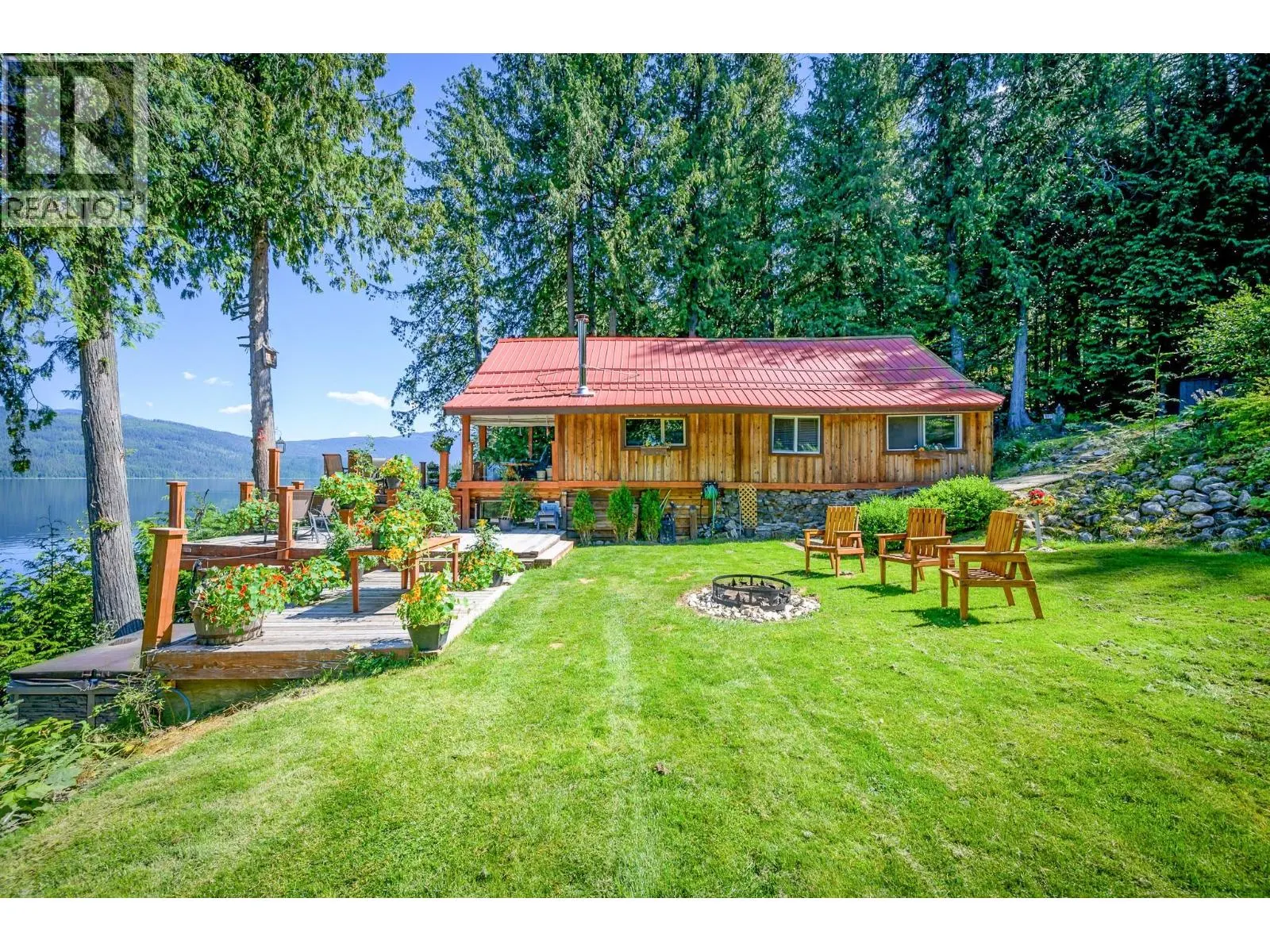 5289 EAST BARRIERE LAKE FS Road