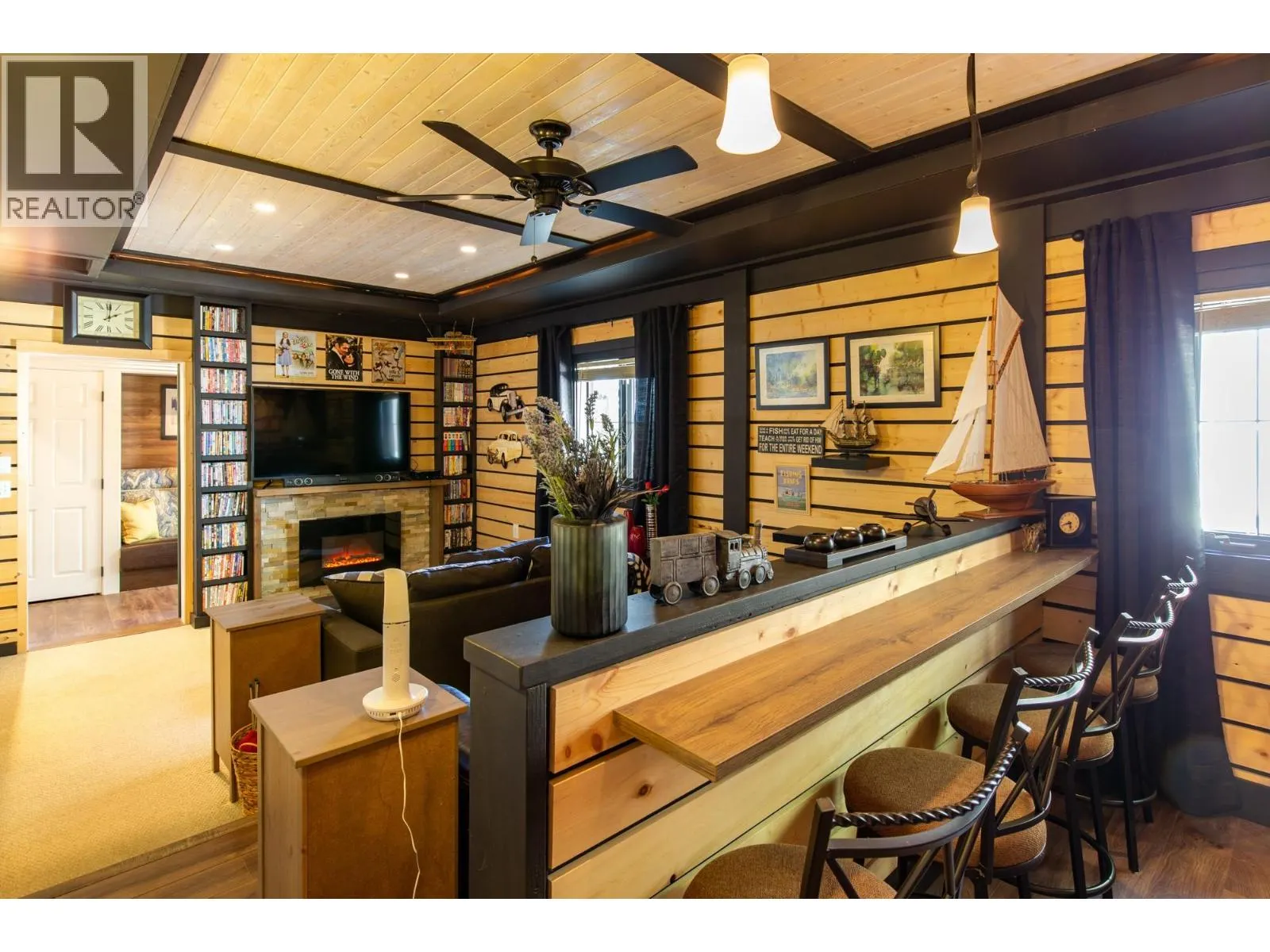 205 Peregrine Court