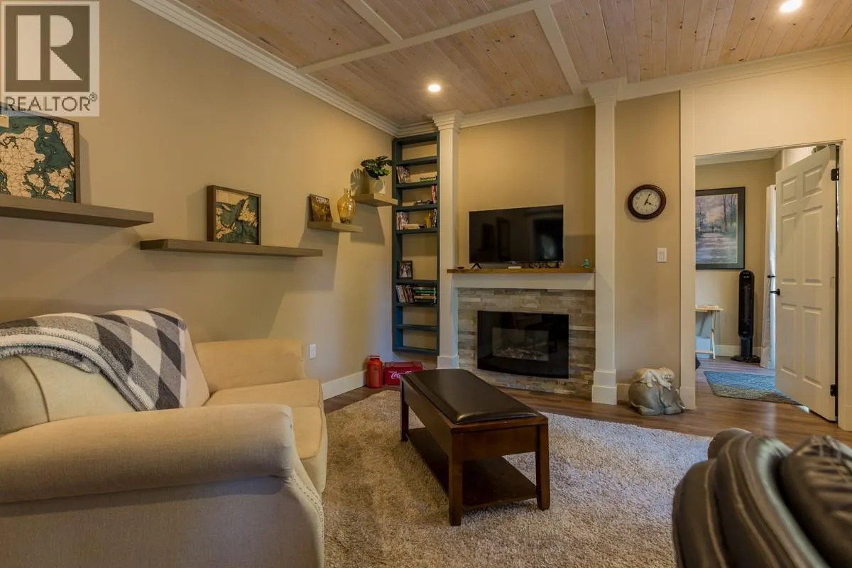 205 Peregrine Court