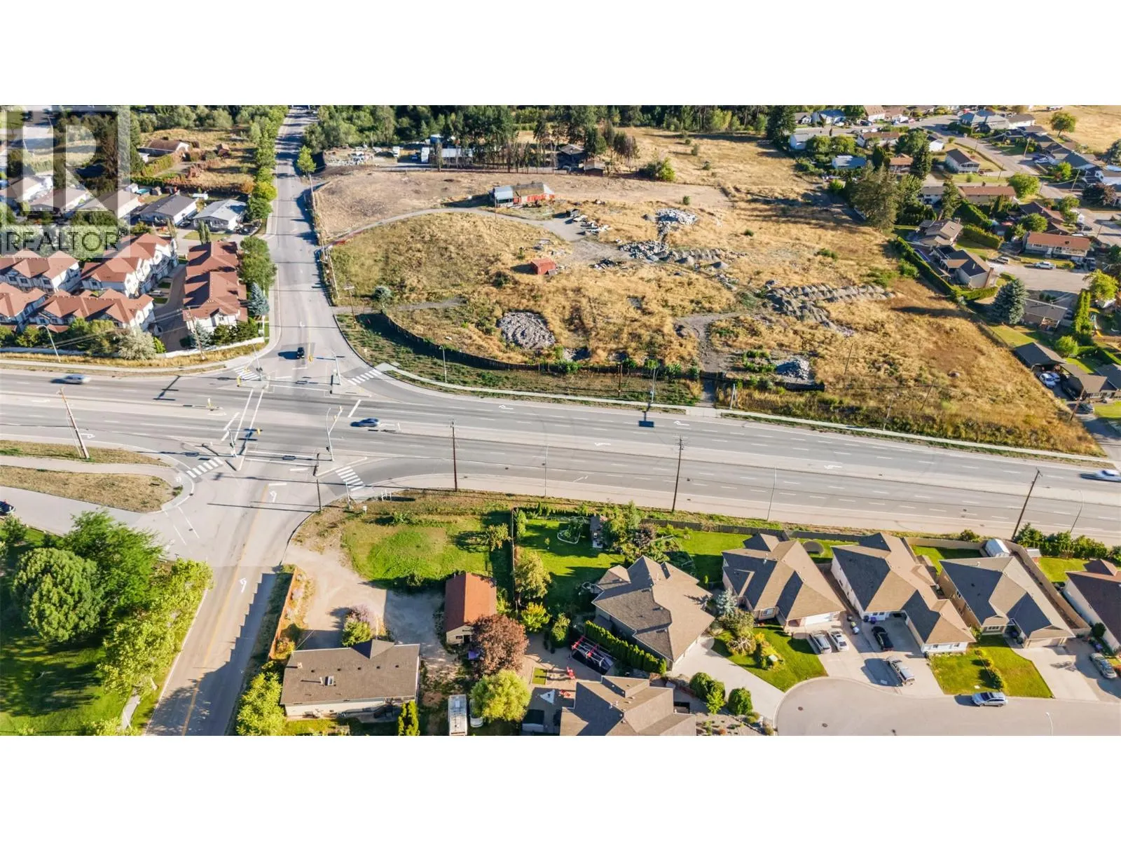 1584 Highway 33 E