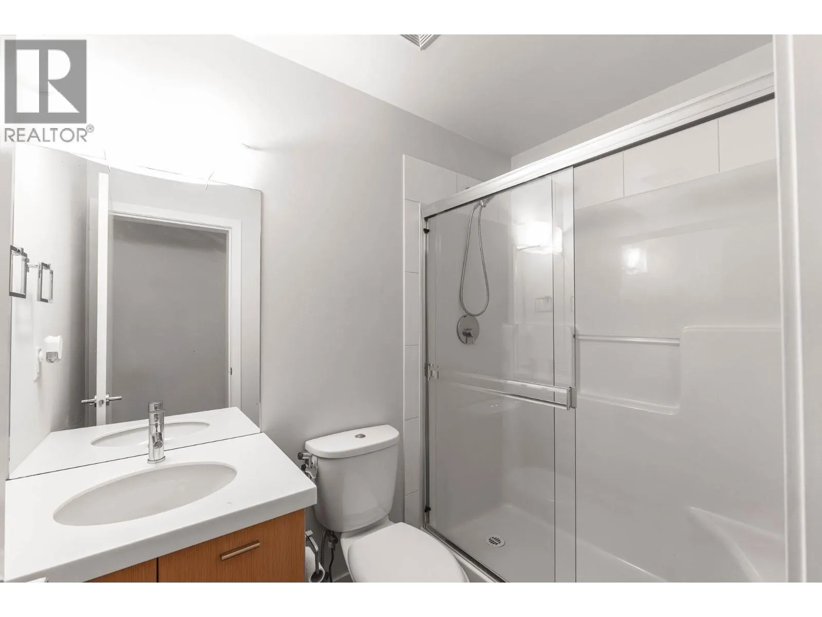 1550 Dickson Avenue Unit# 7