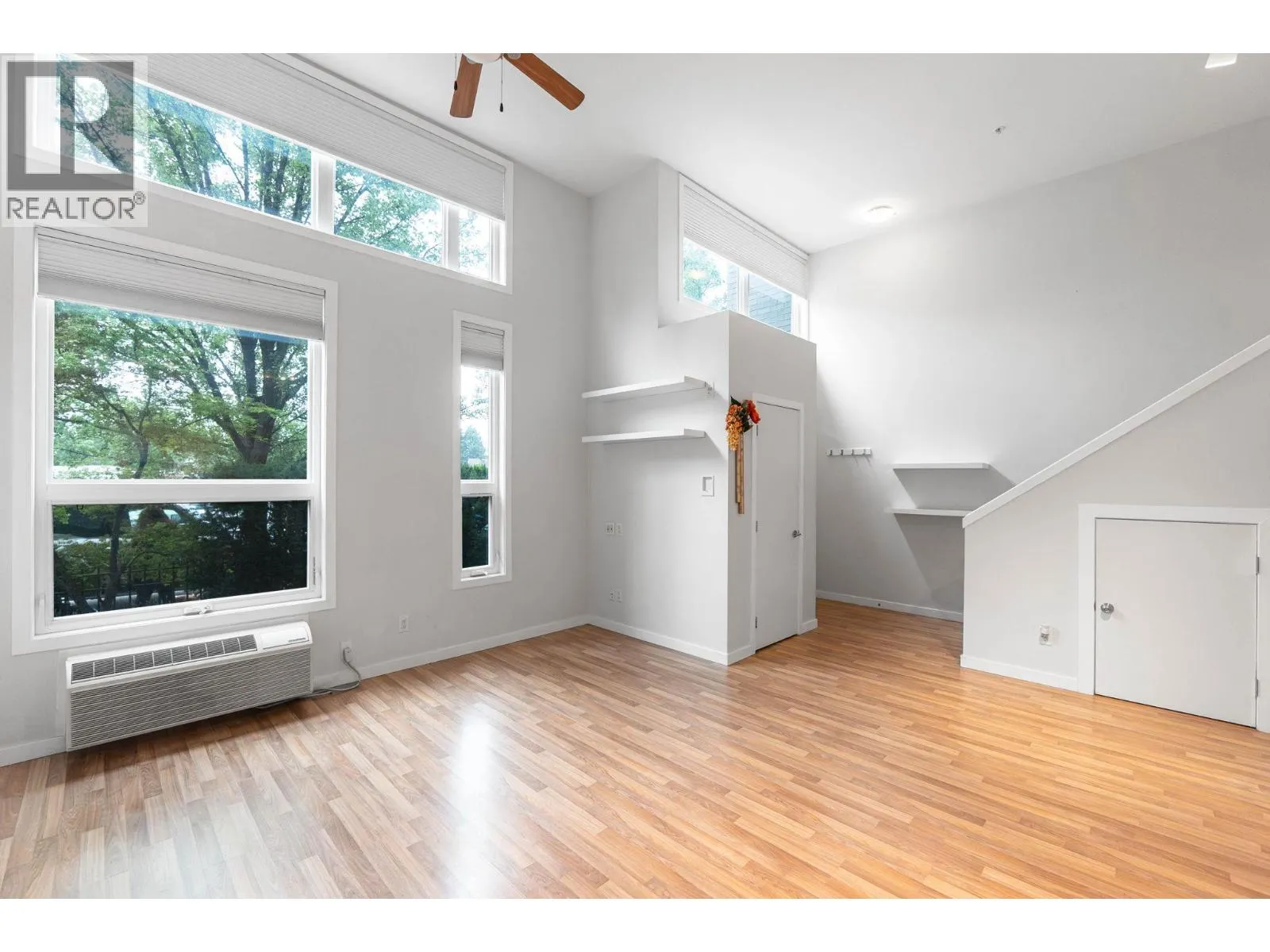 1550 Dickson Avenue Unit# 7