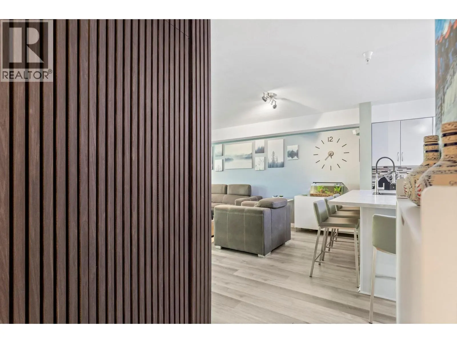1479 Glenmore Road N Unit# 214