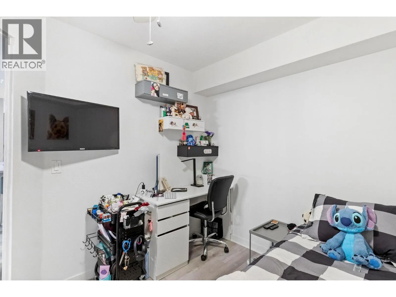 1479 Glenmore Road N Unit# 214