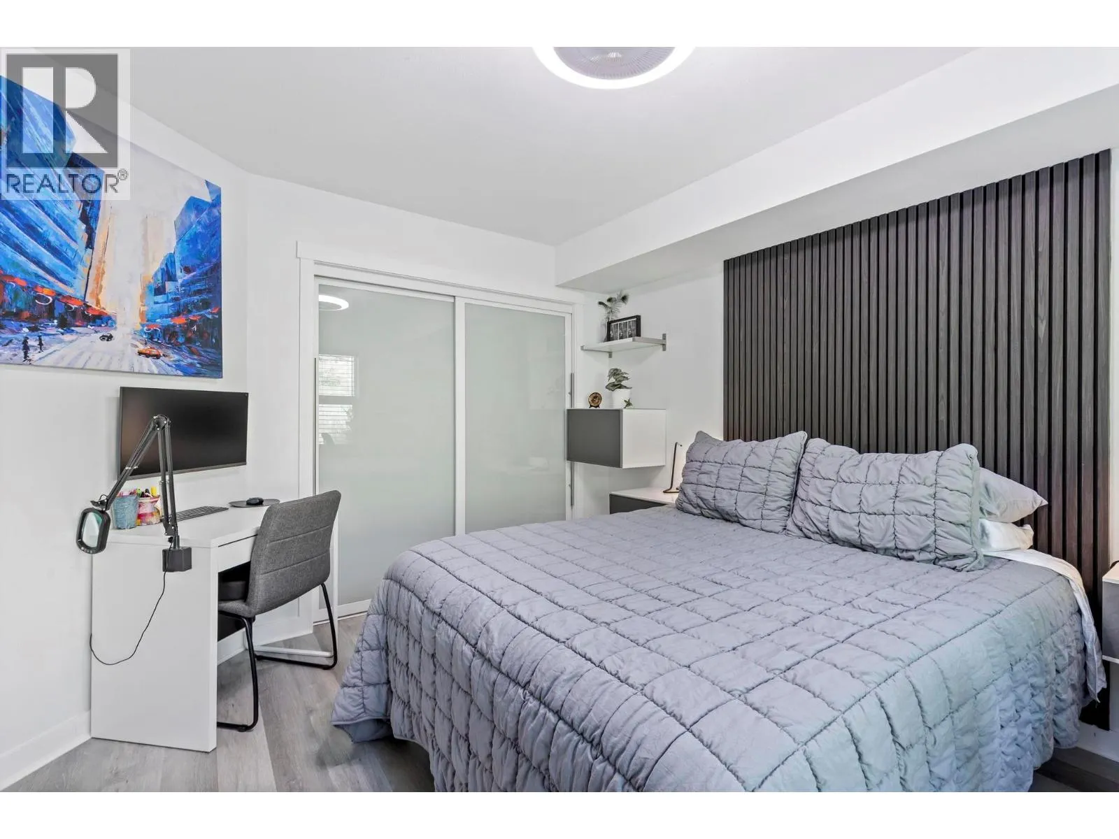 1479 Glenmore Road N Unit# 214