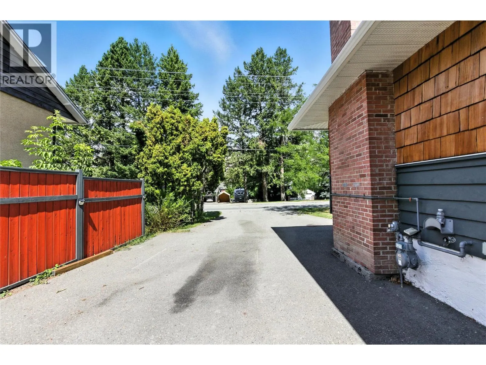2105 Valleyview Drive