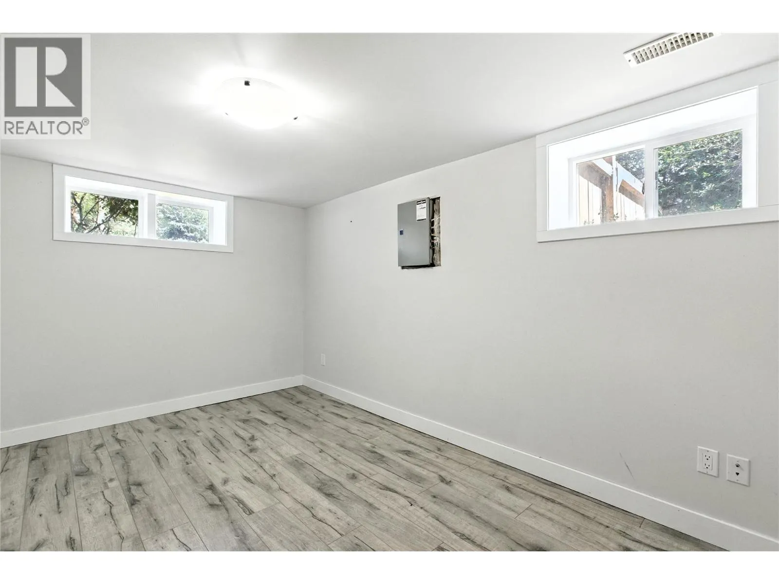 2105 Valleyview Drive