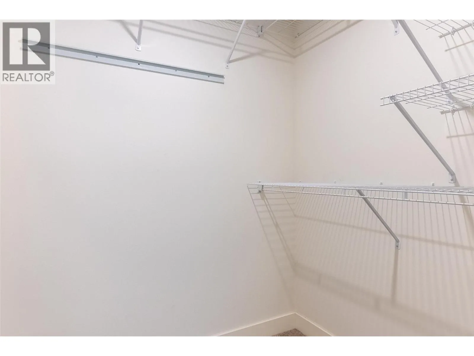 8960 DALLAS Drive Unit# 107
