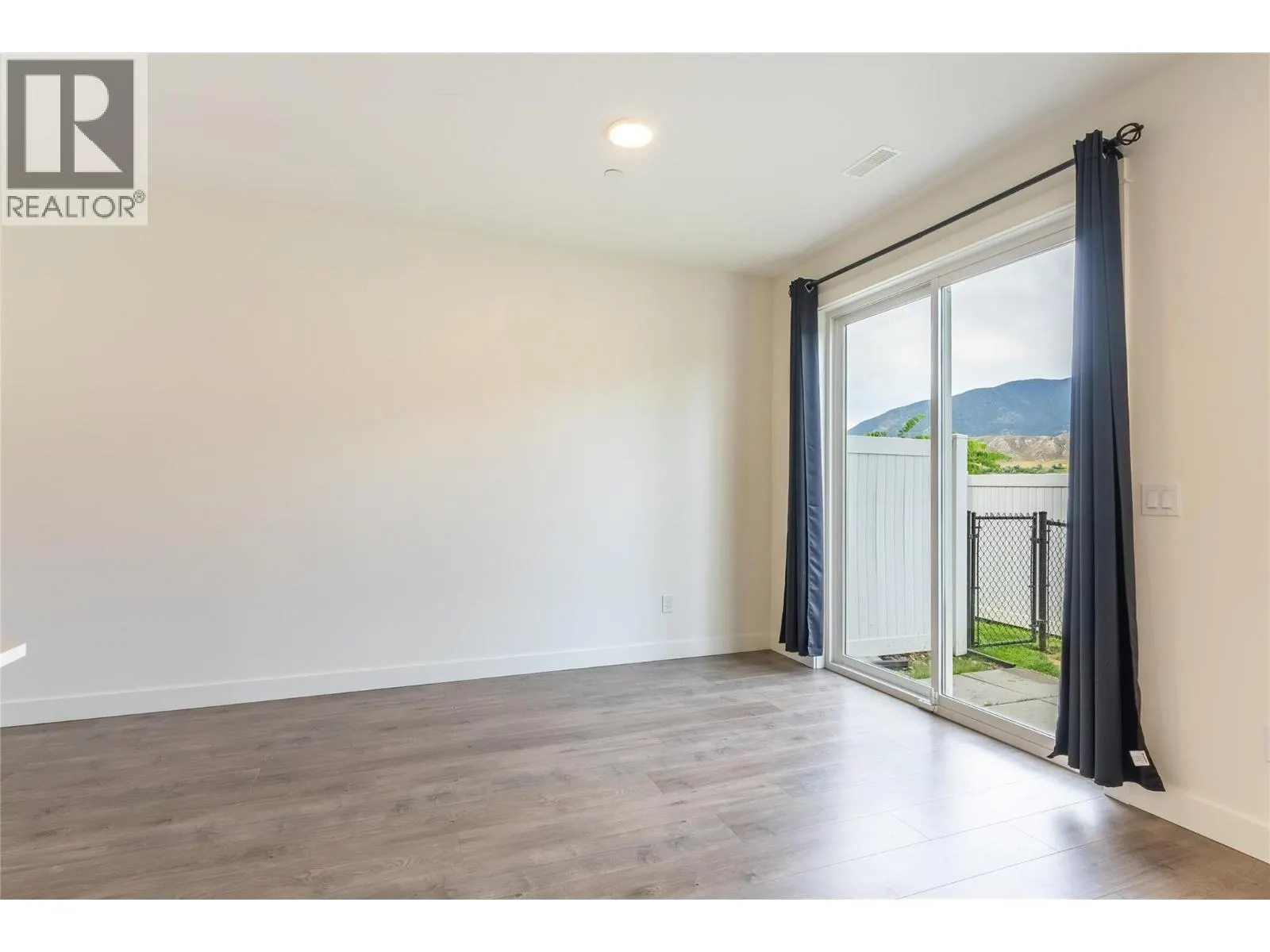 8960 DALLAS Drive Unit# 107