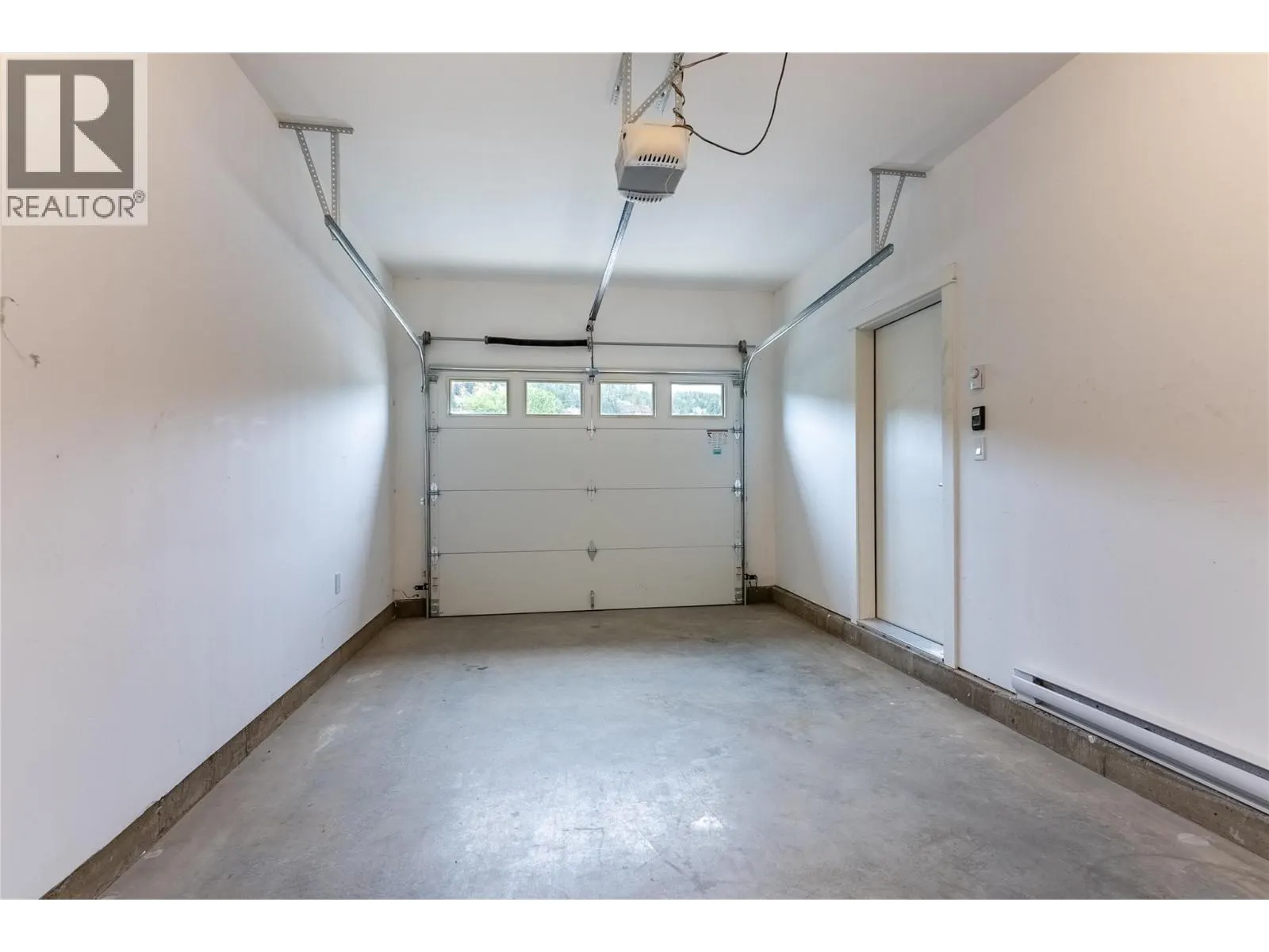 8960 DALLAS Drive Unit# 107