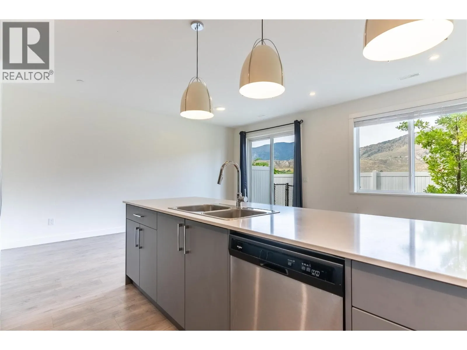 8960 DALLAS Drive Unit# 107