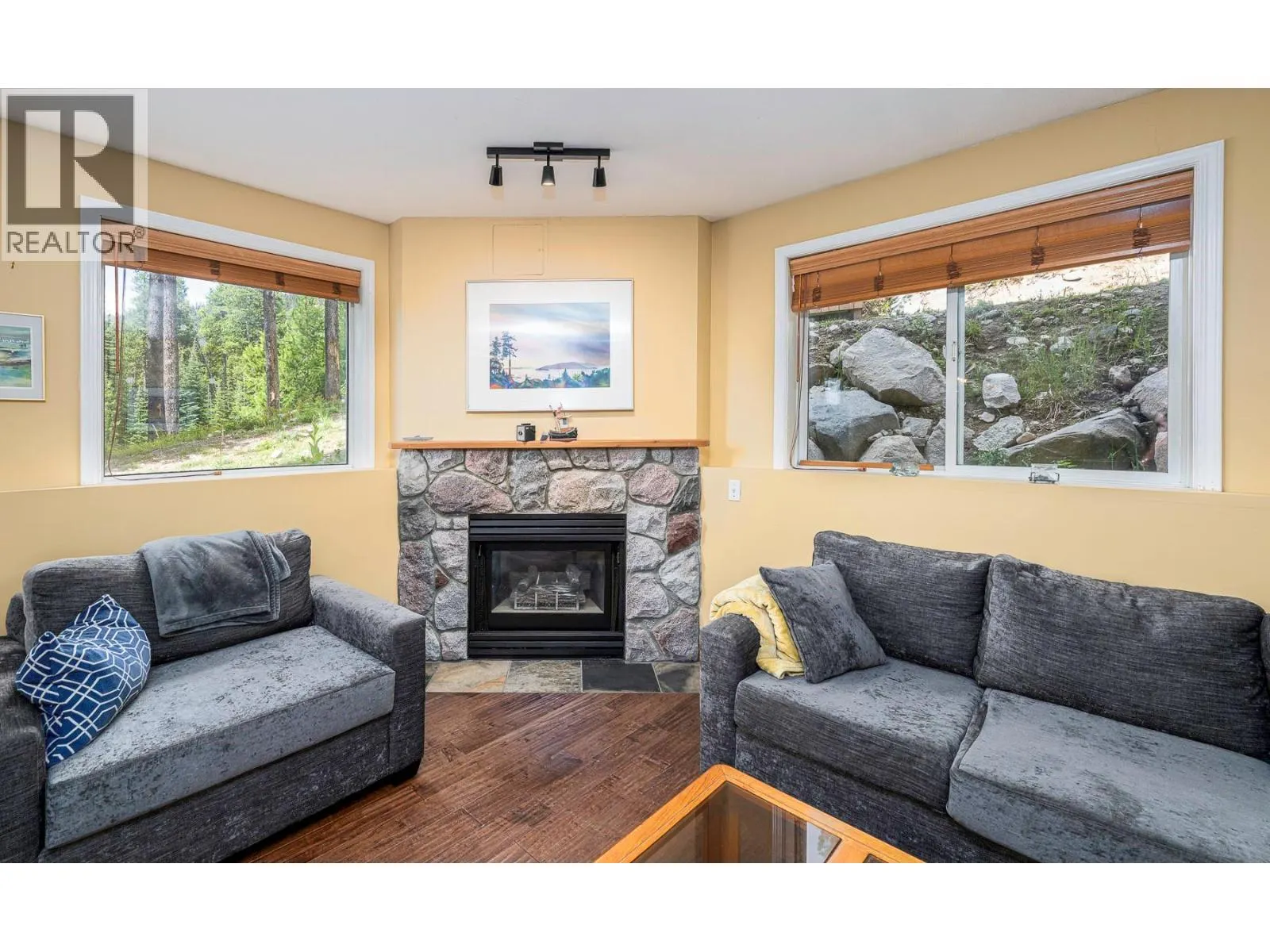 225 Kettleview Road Unit# 102