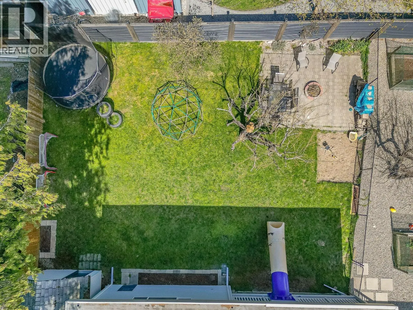 714 Maple Street