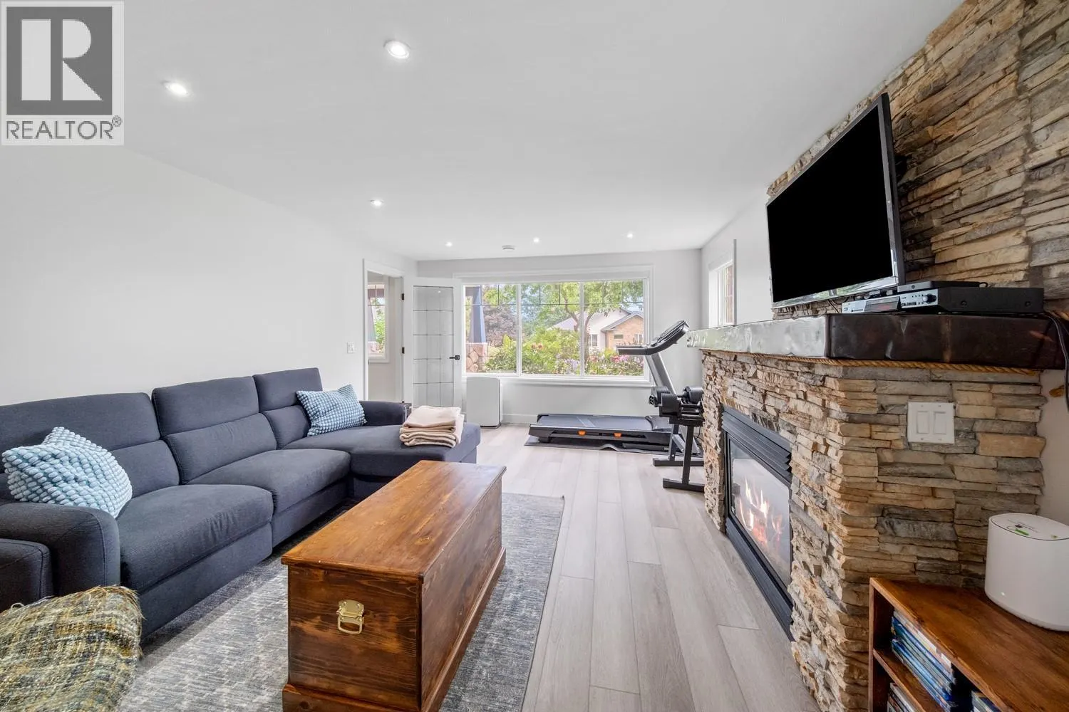 3611 Yorkton Road