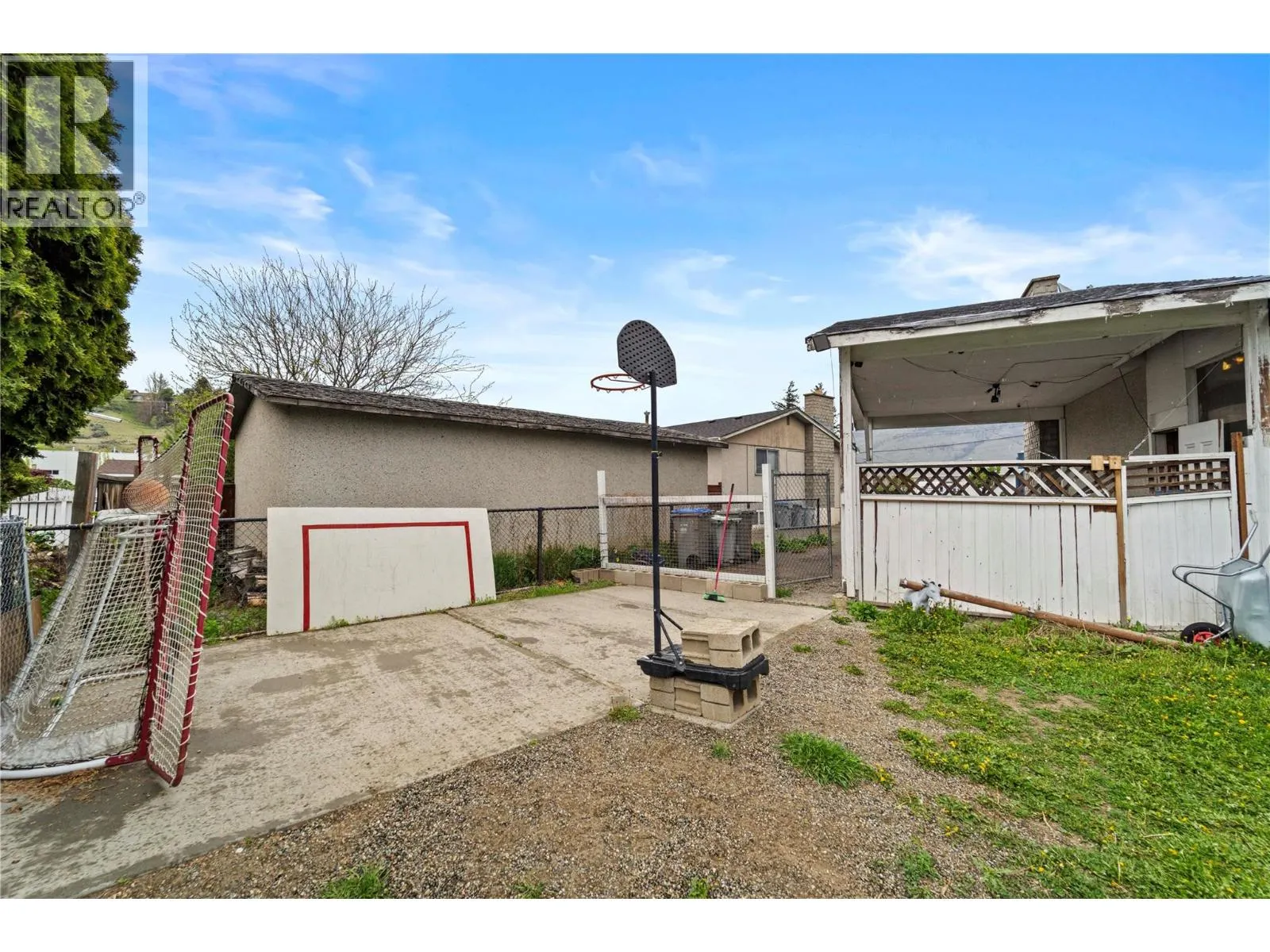 1267 CRESTON Place