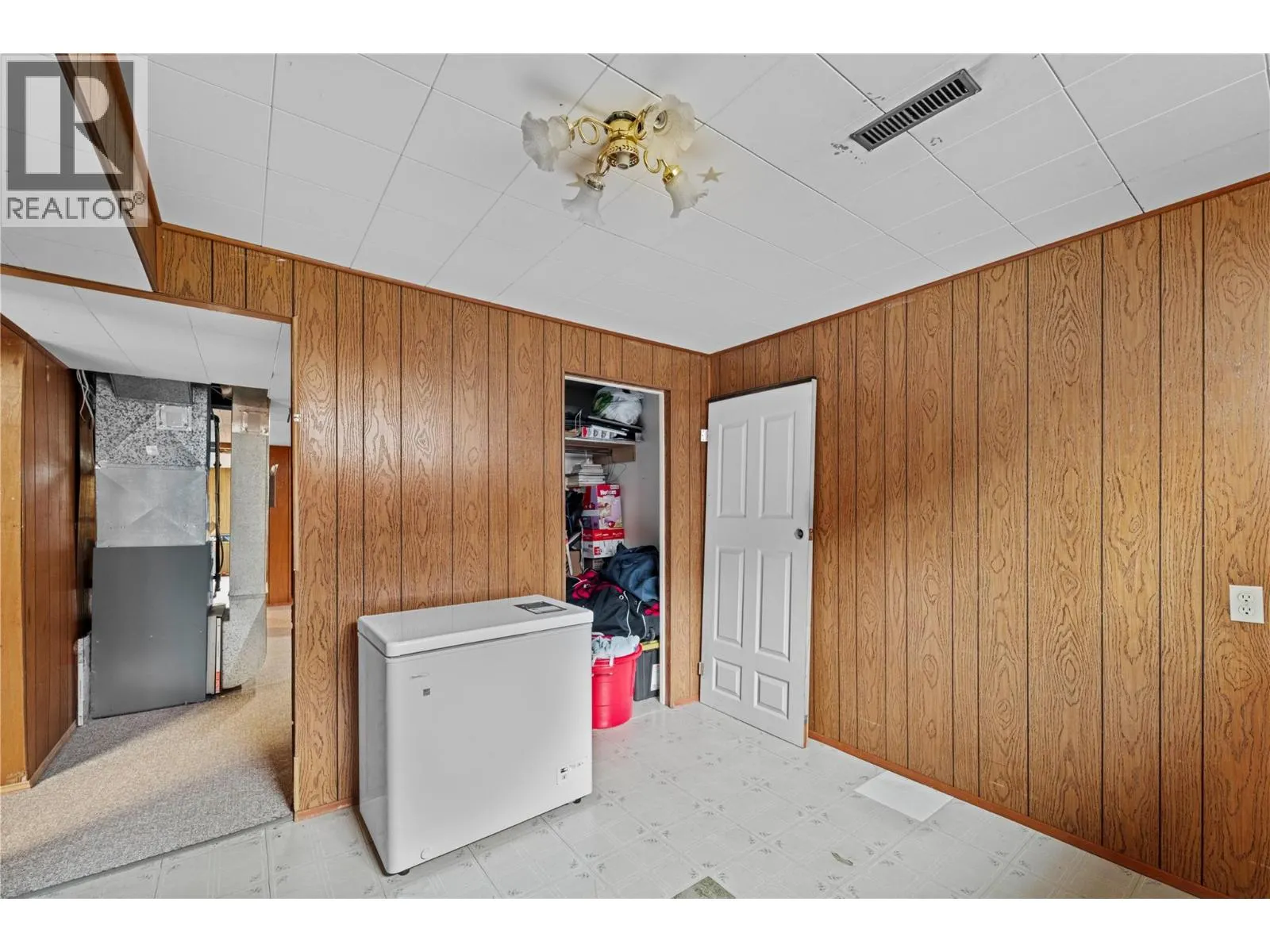 1267 CRESTON Place
