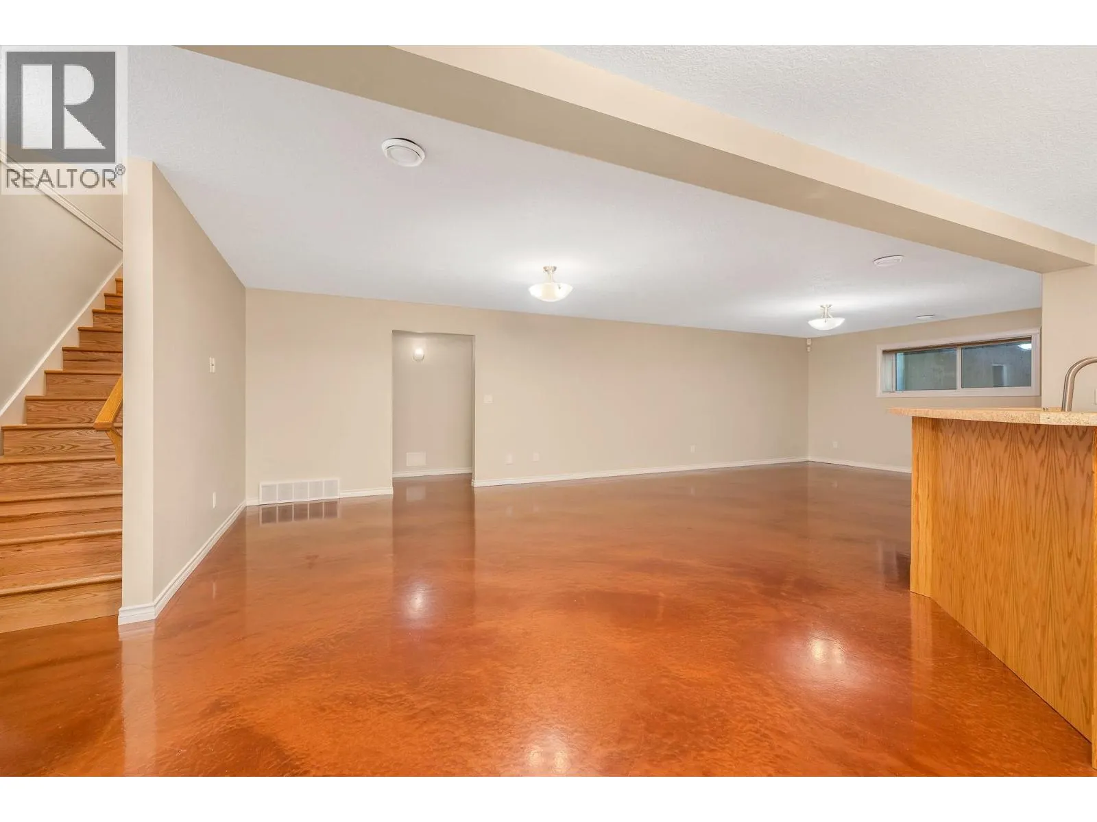 2200 53 Avenue Unit# 106