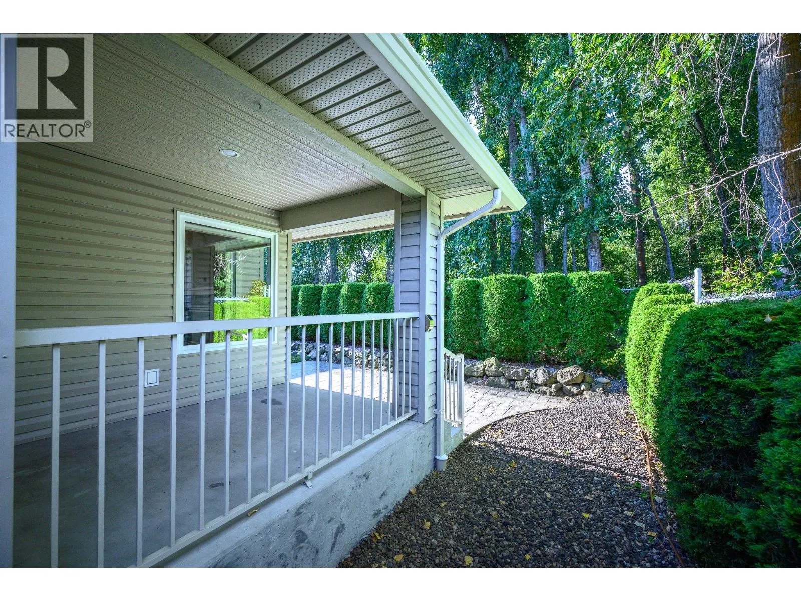 2200 53 Avenue Unit# 106