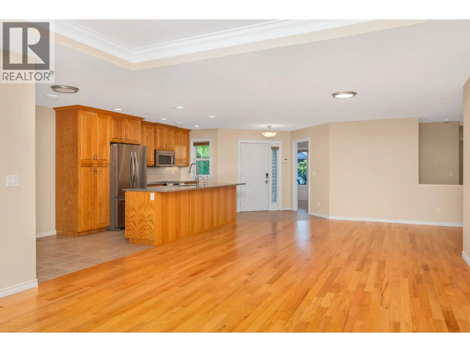 2200 53 Avenue Unit# 106