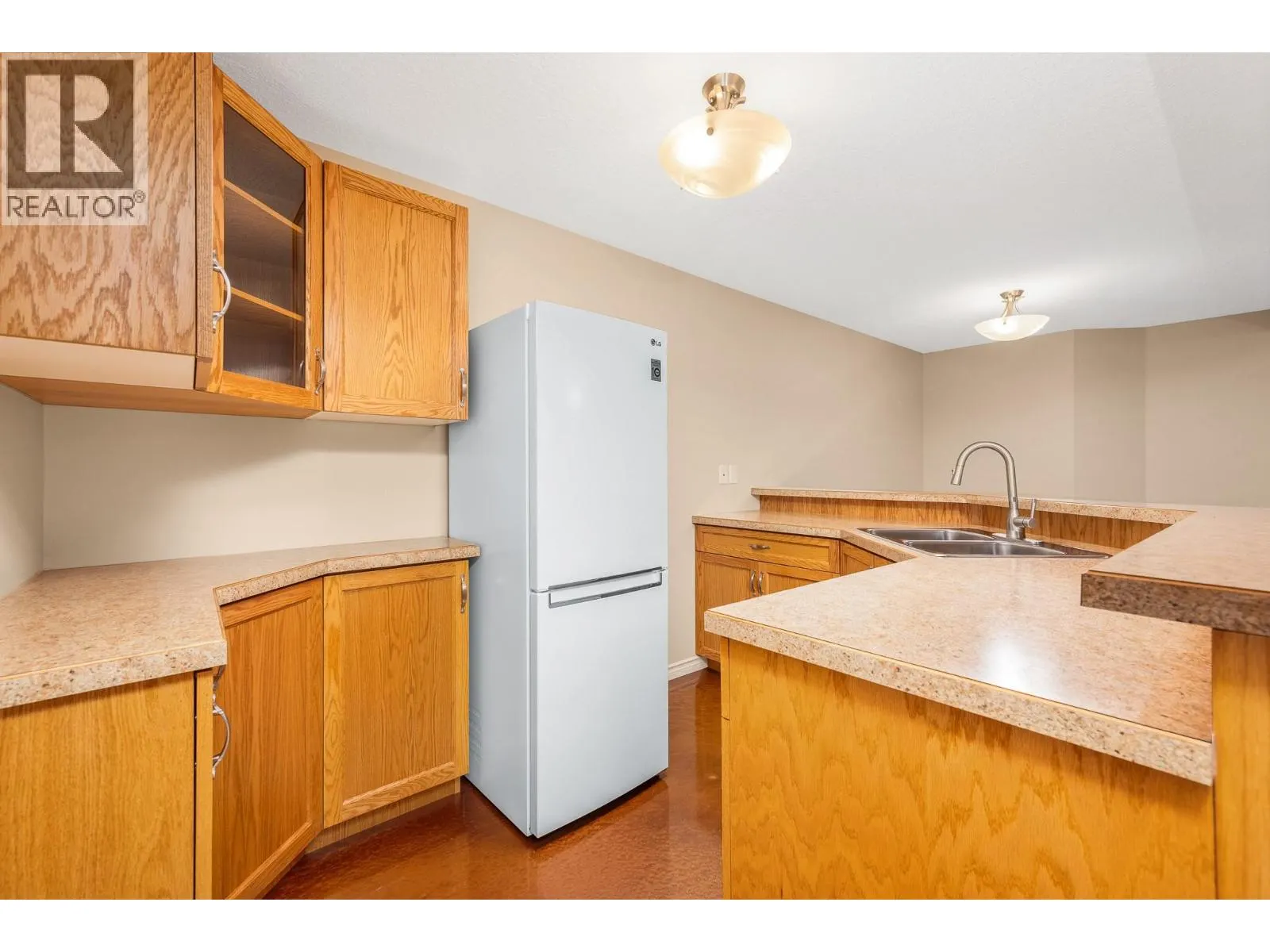 2200 53 Avenue Unit# 106