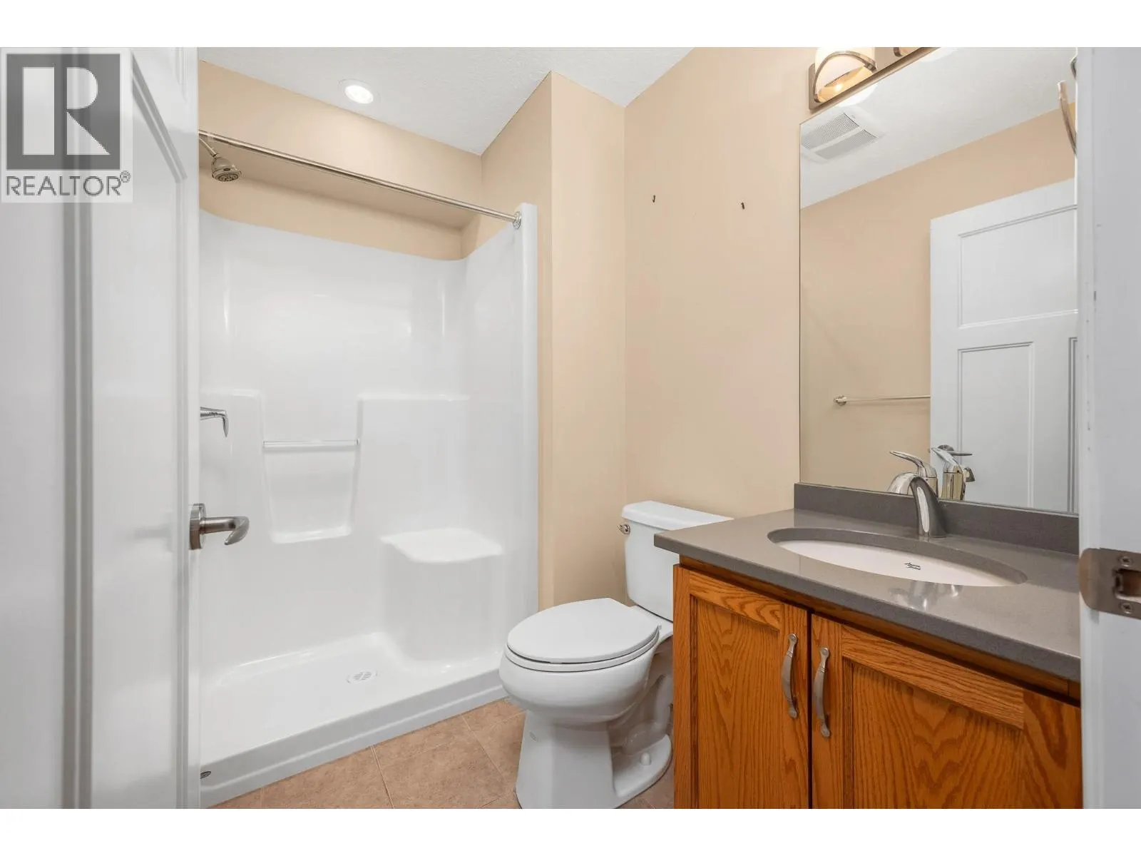 2200 53 Avenue Unit# 106