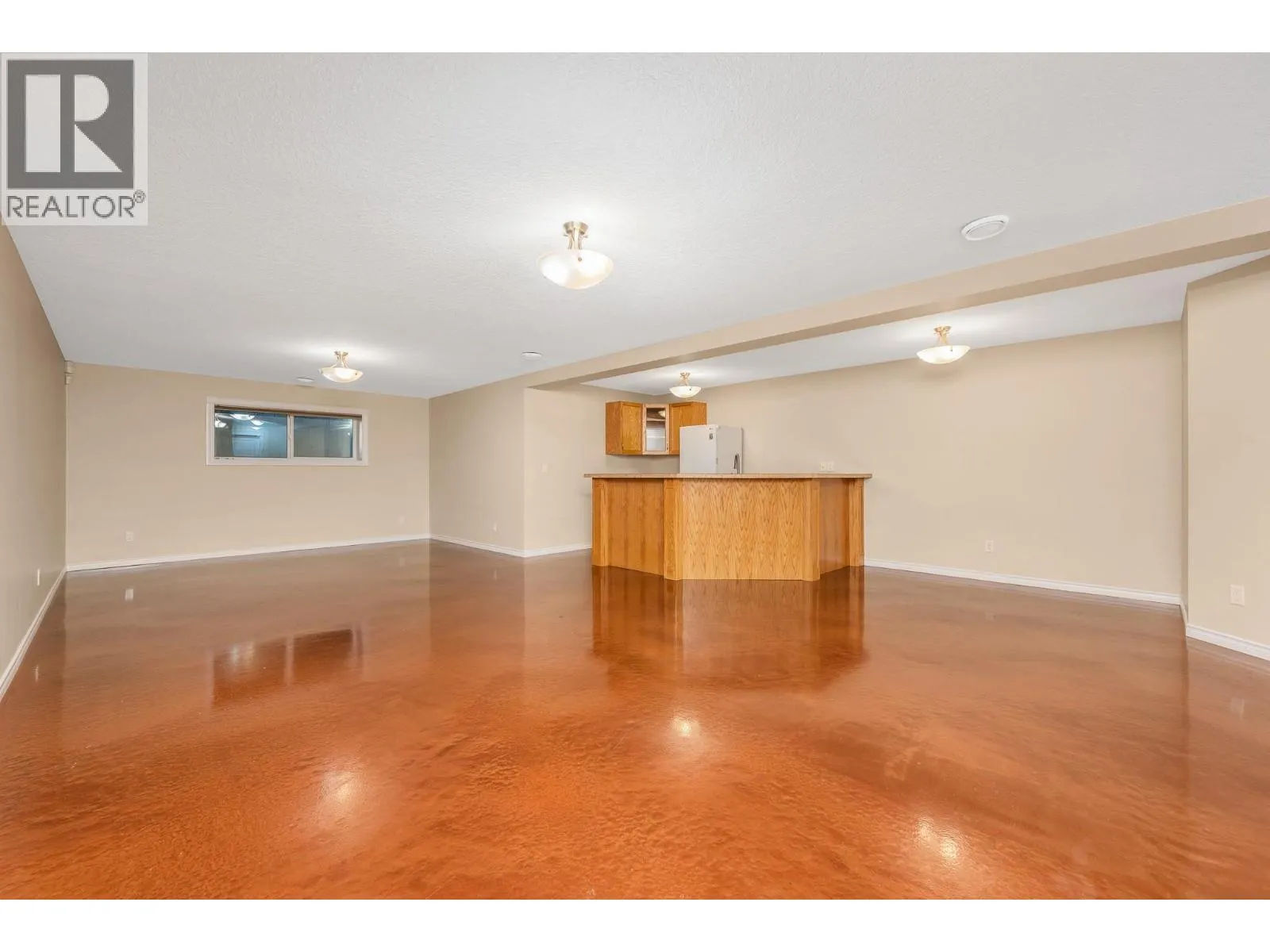 2200 53 Avenue Unit# 106