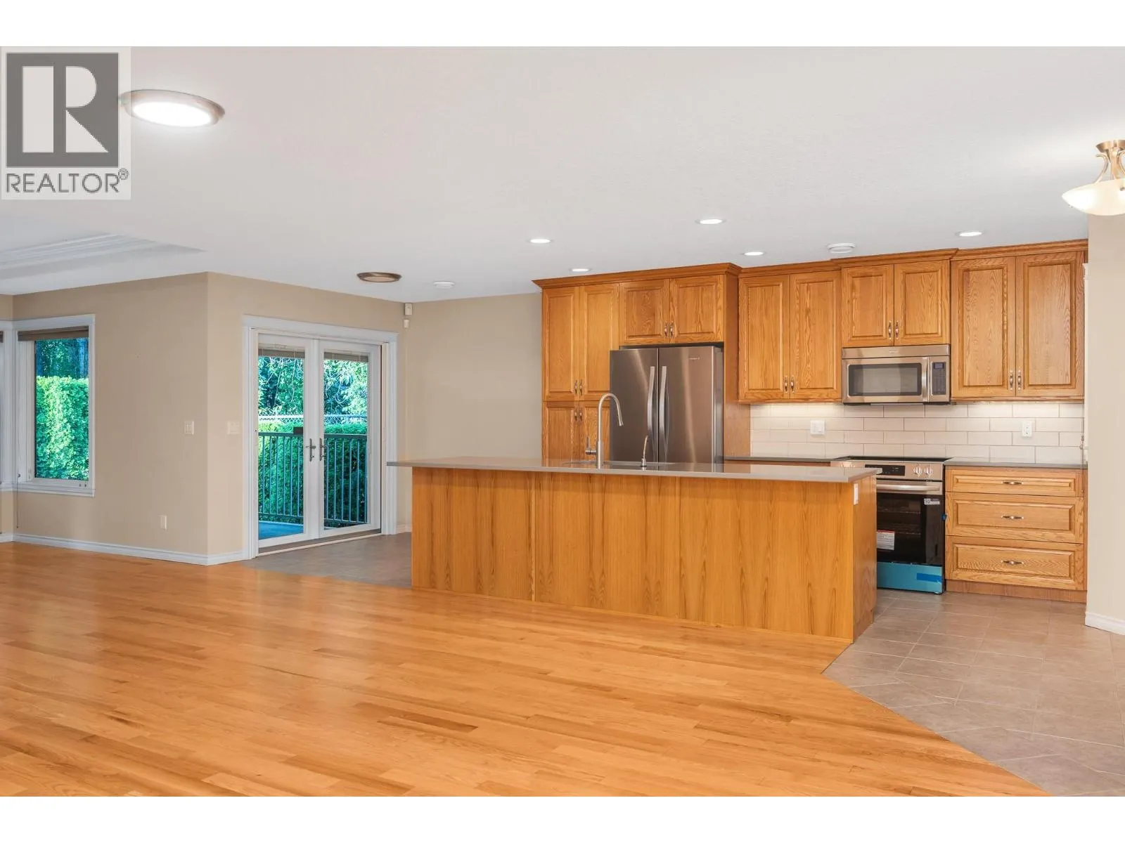 2200 53 Avenue Unit# 106