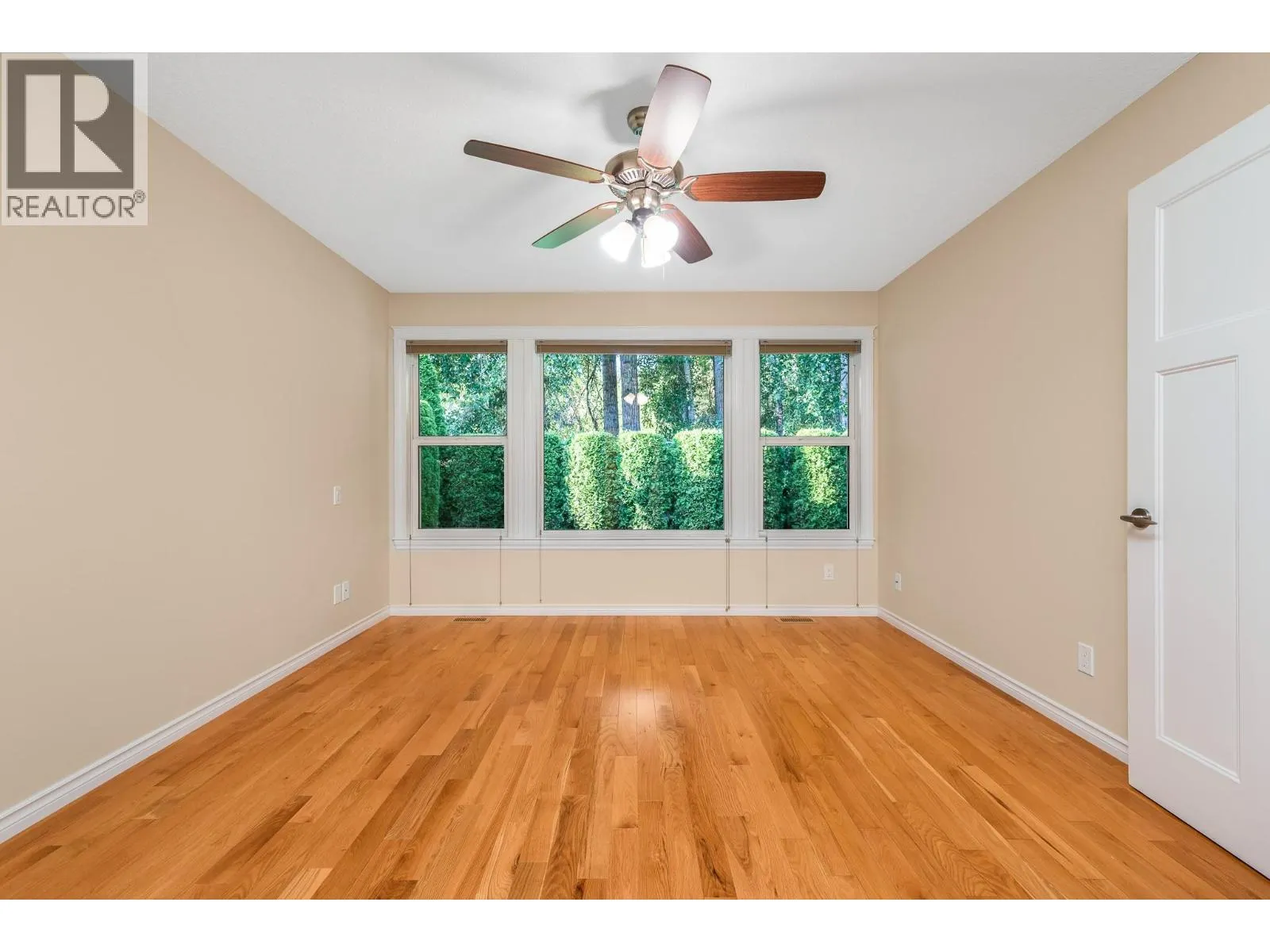 2200 53 Avenue Unit# 106