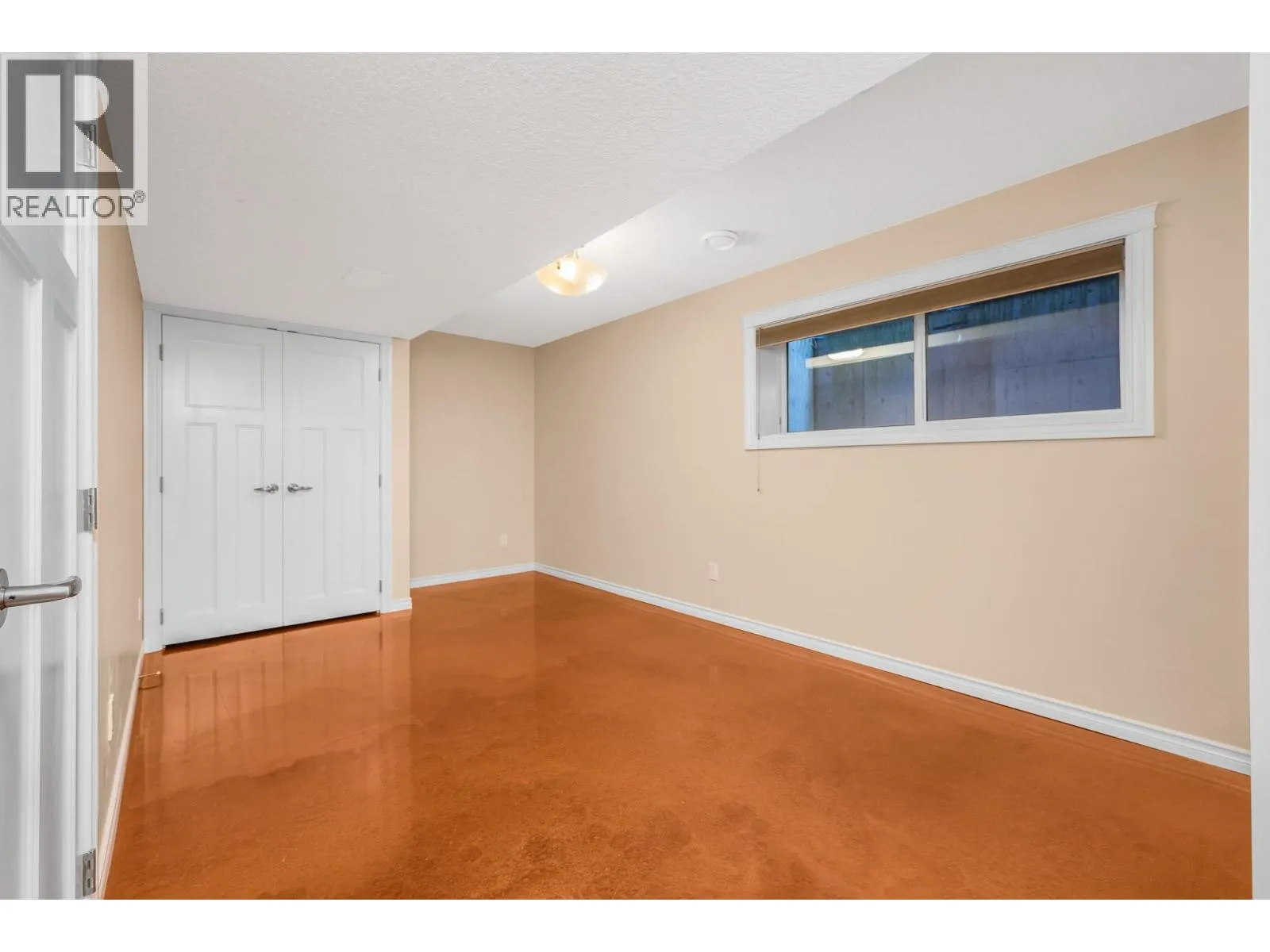2200 53 Avenue Unit# 106