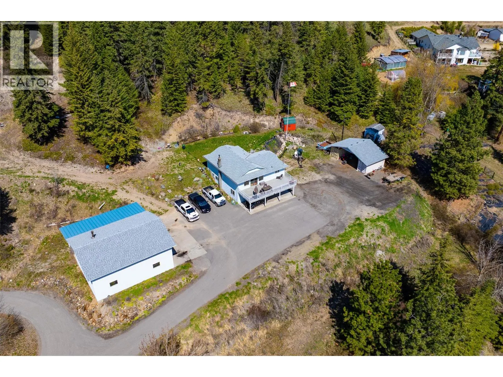 7114 Goshawk Road