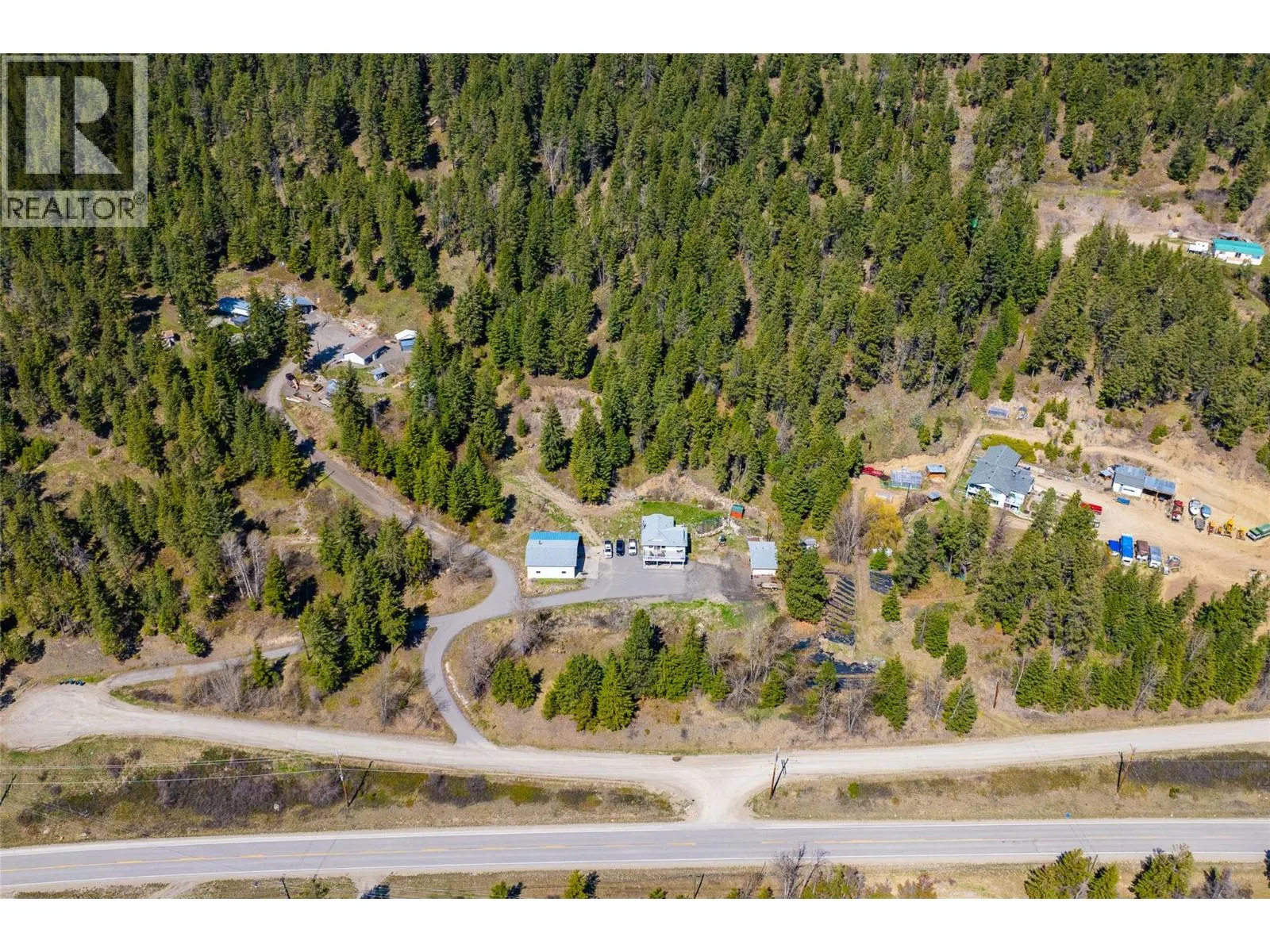 7114 Goshawk Road