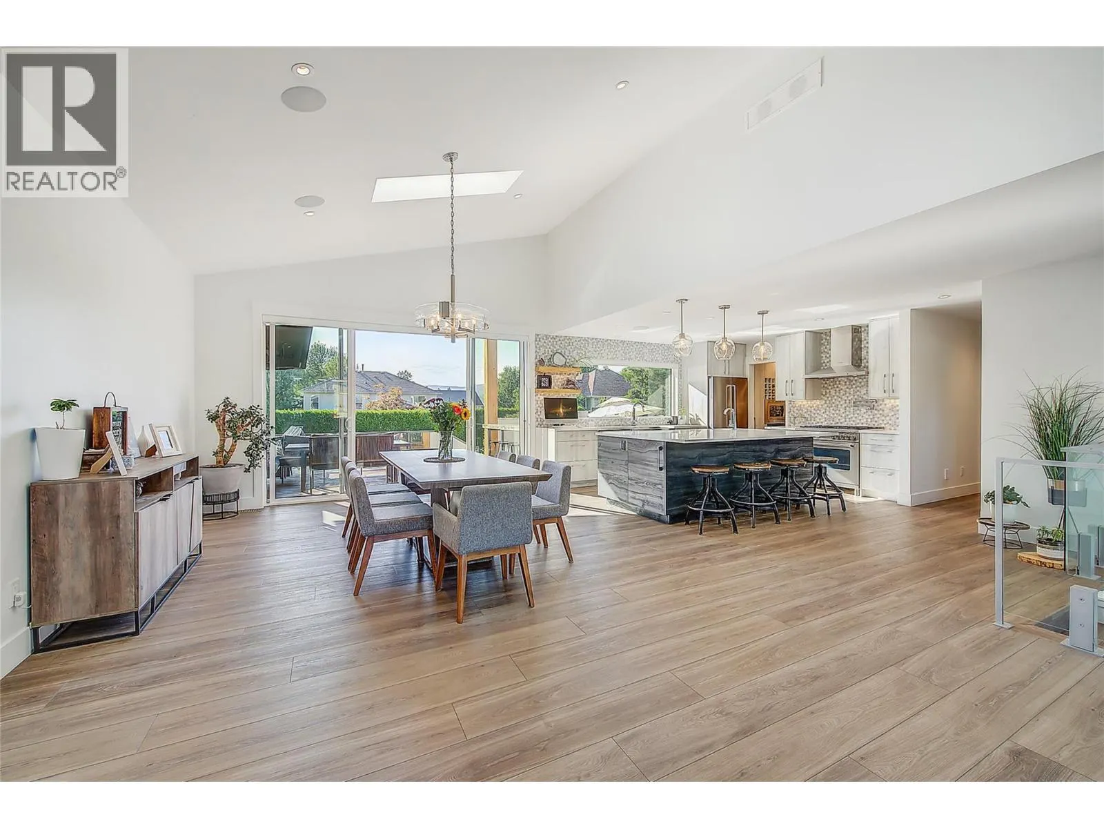 4354 Kensington Drive